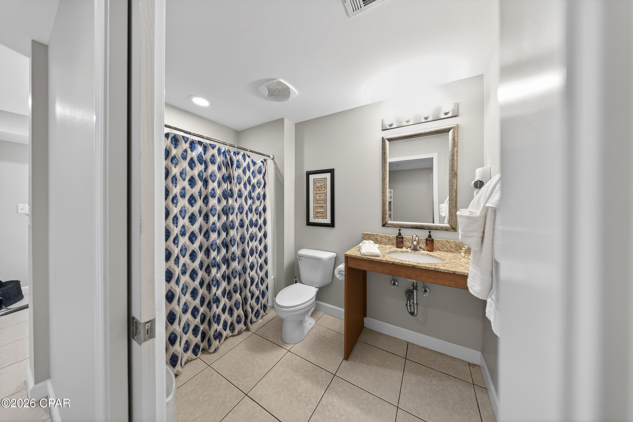 Splash Condo - Residential