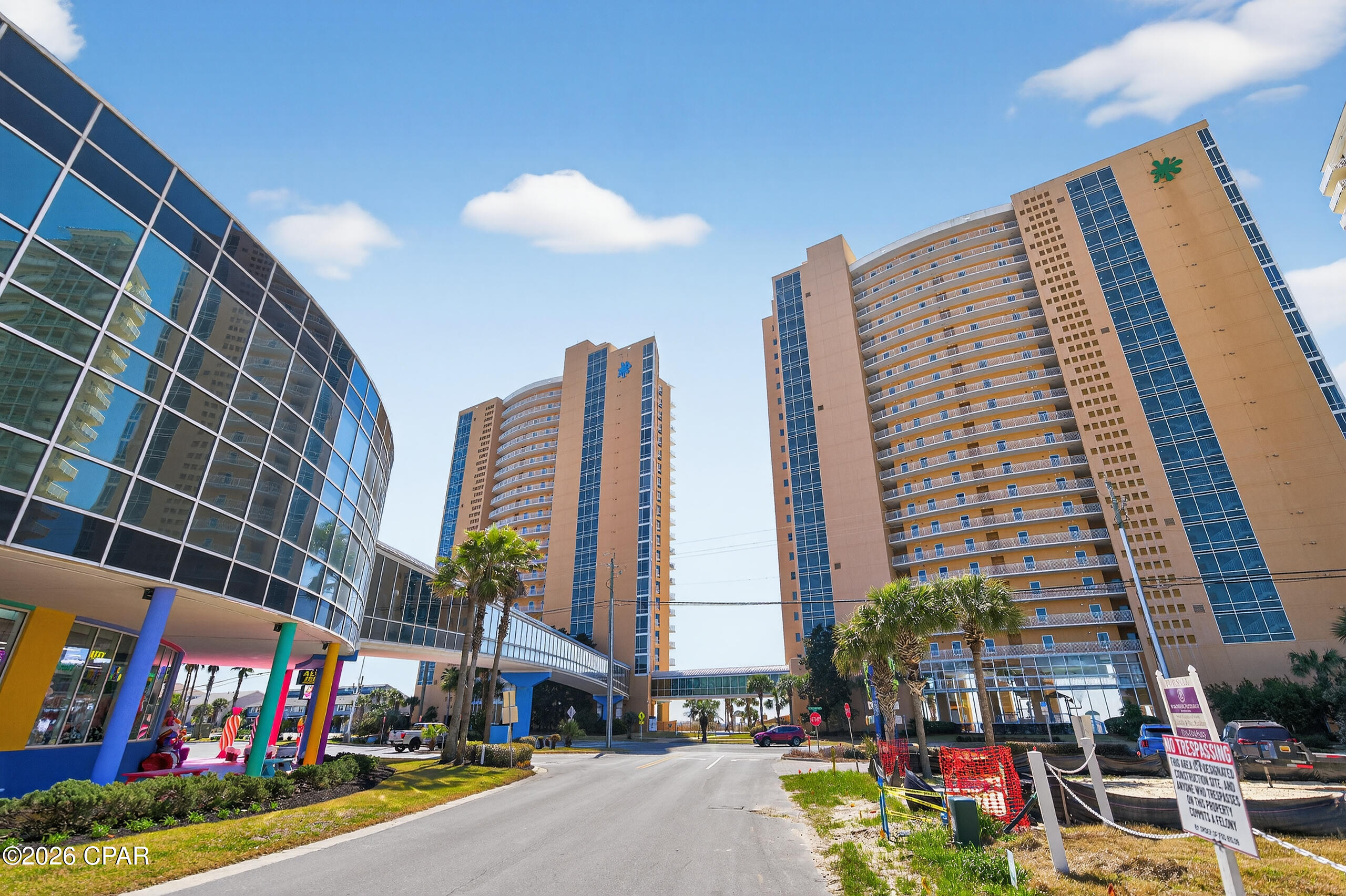 Splash Condo - Residential