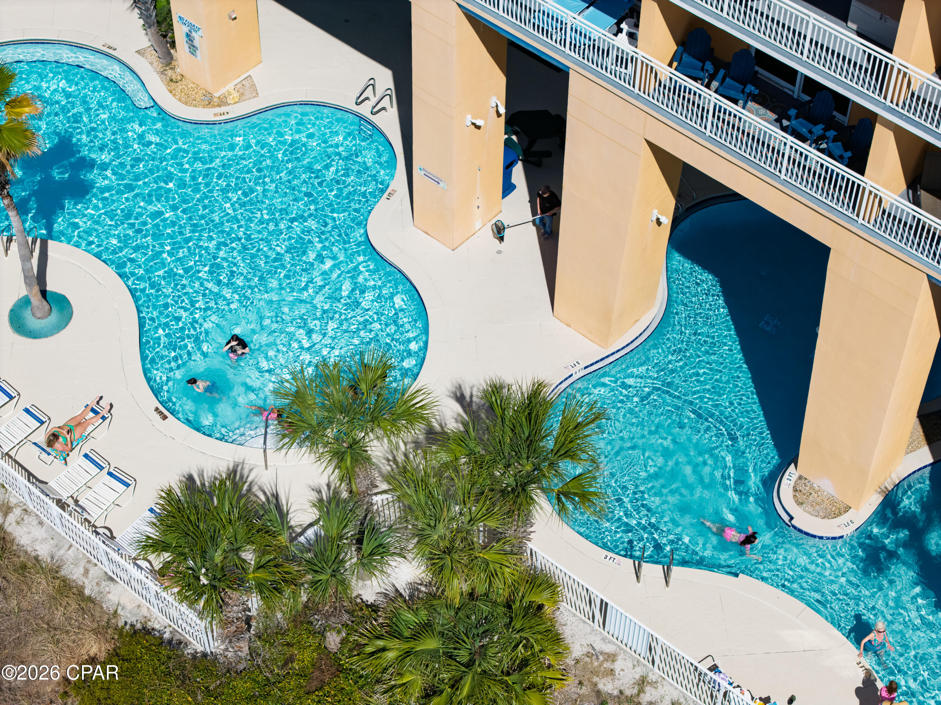 Splash Condo - Residential
