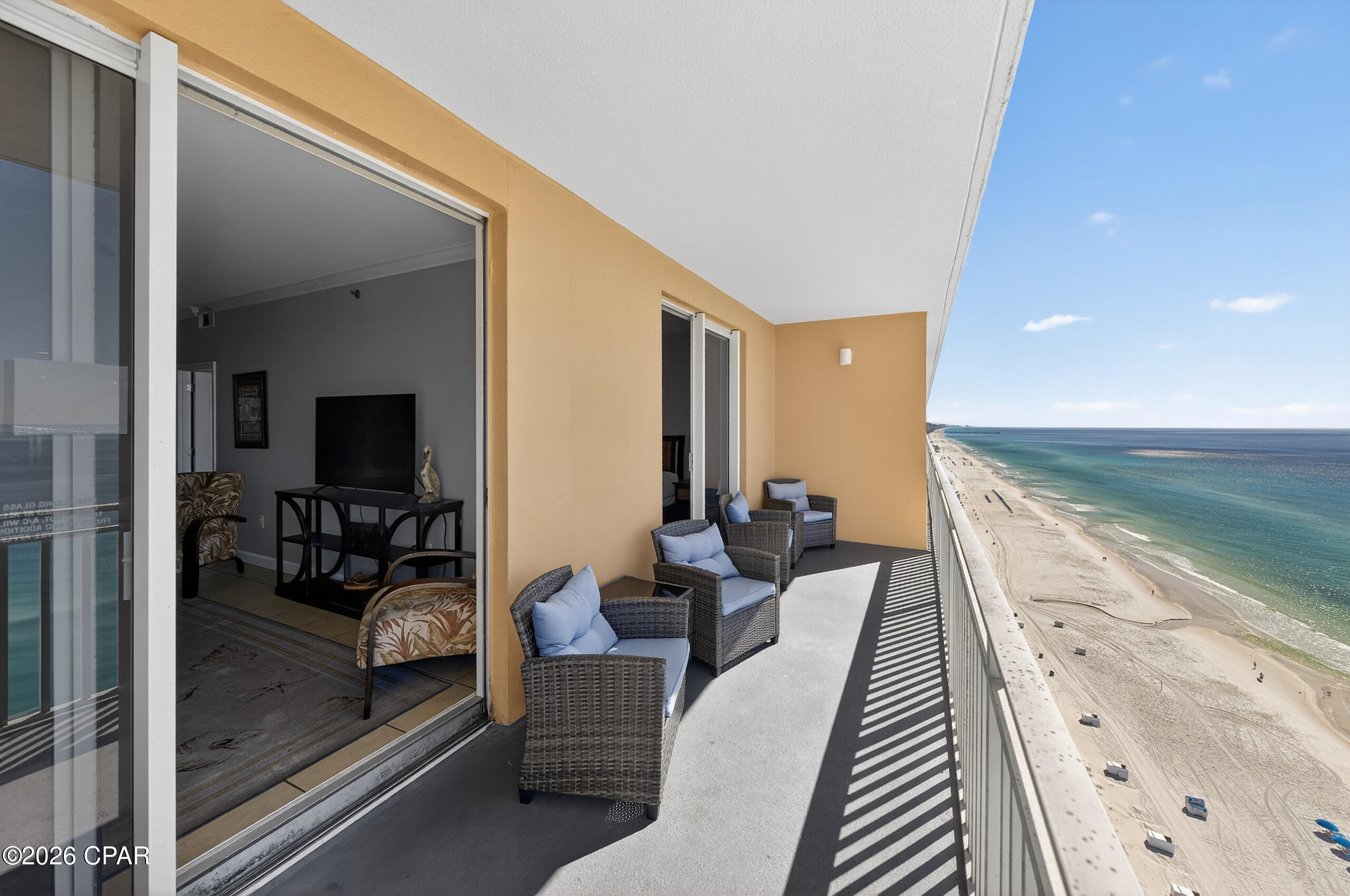 Splash Condo - Residential