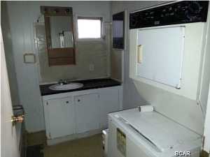 Laguna Beach 7th Add - Residential Lease