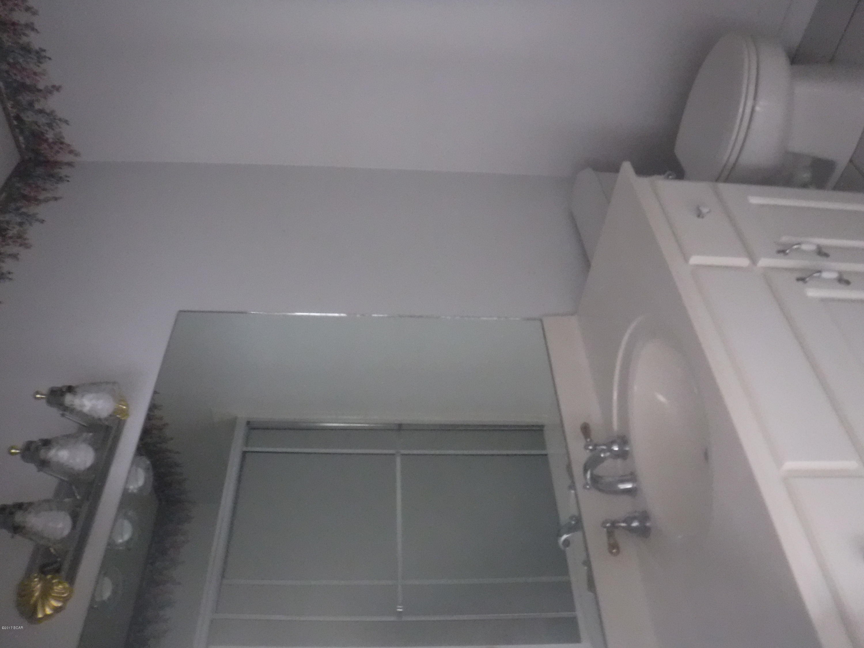 Baywood Shores Est Unit 4 - Residential Lease