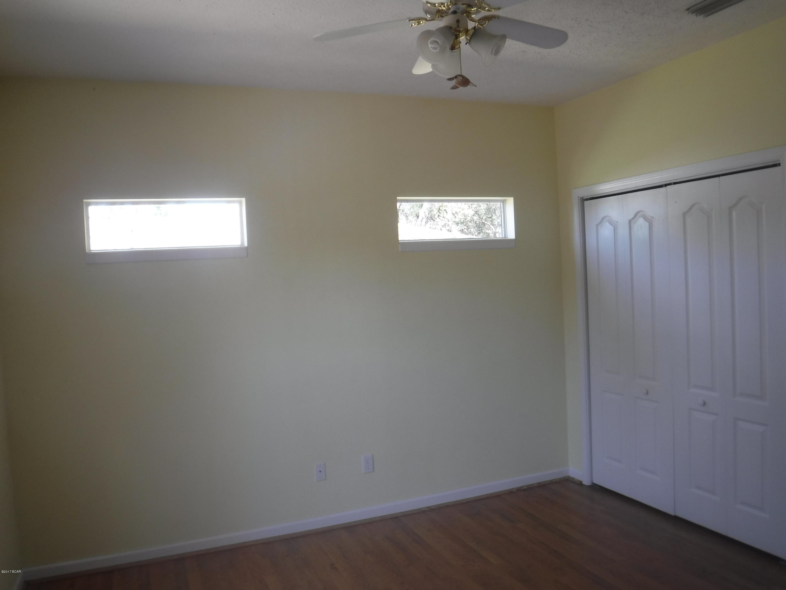 Baywood Shores Est Unit 4 - Residential Lease