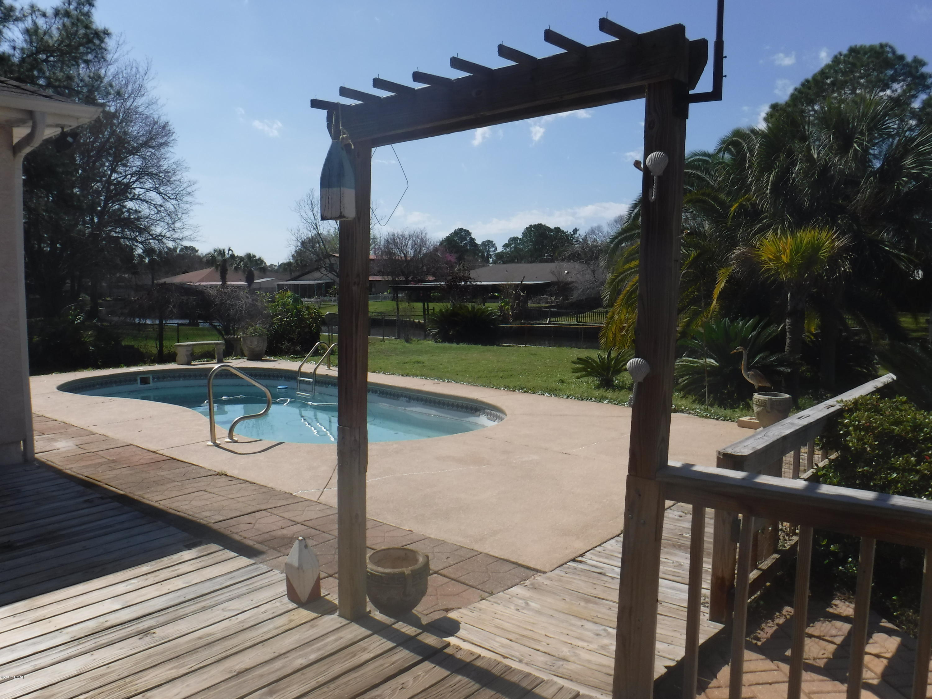 Baywood Shores Est Unit 4 - Residential Lease