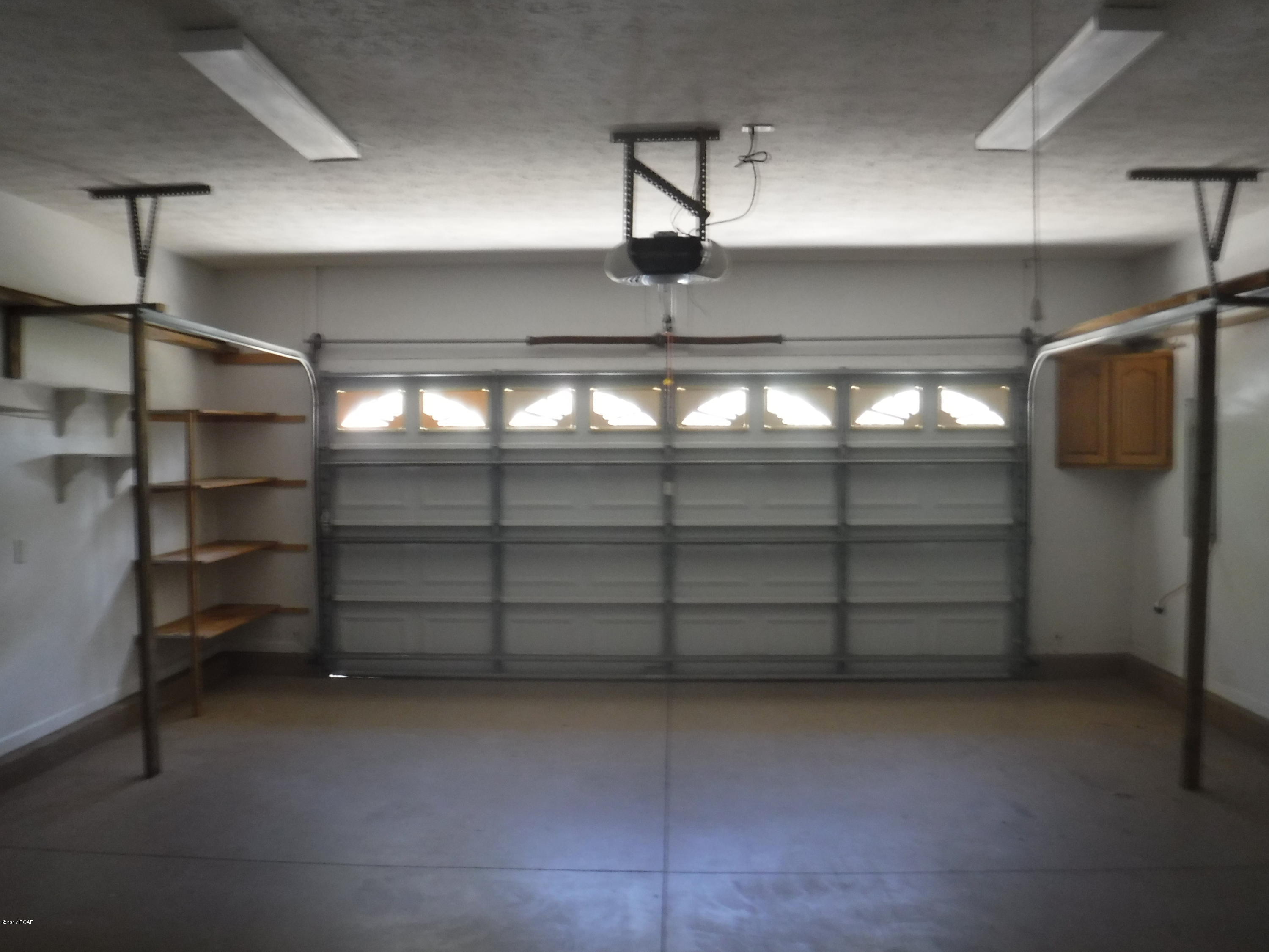 Baywood Shores Est Unit 4 - Residential Lease