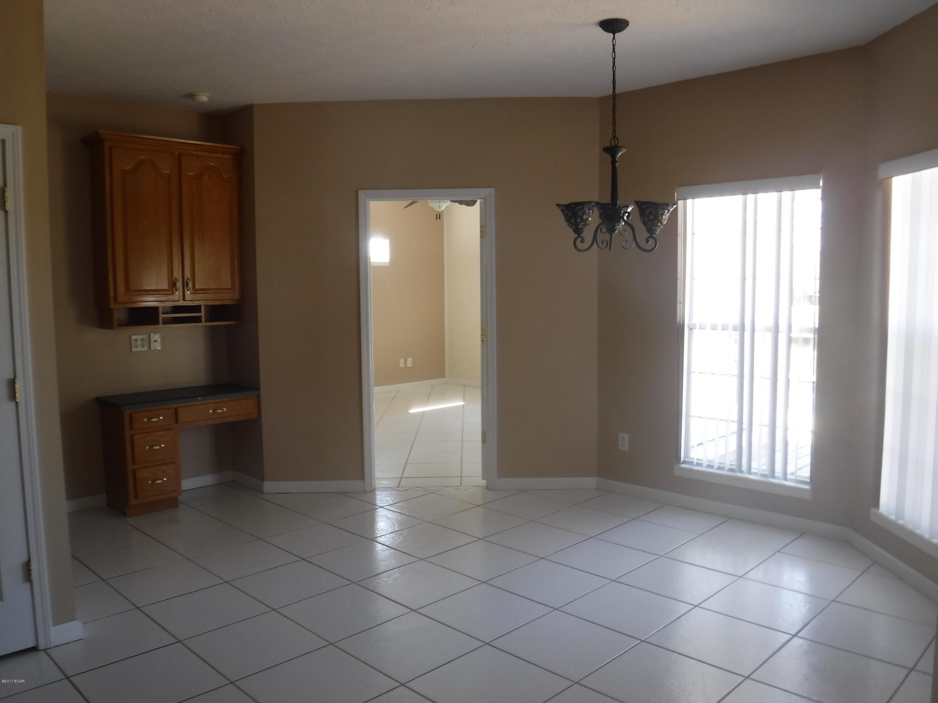Baywood Shores Est Unit 4 - Residential Lease