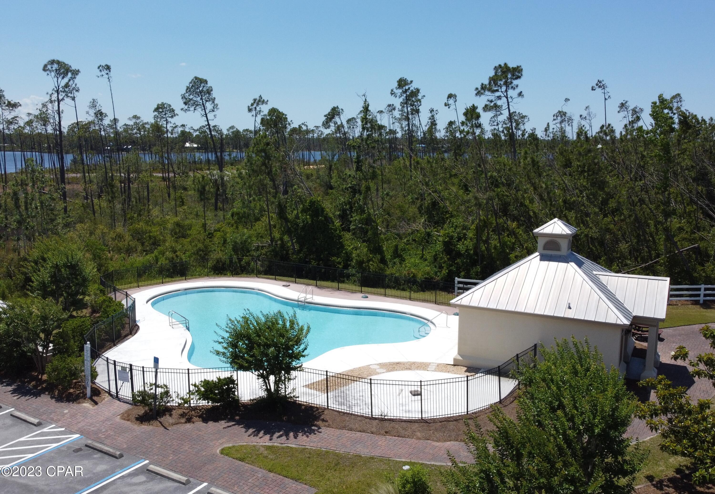 Laird Bayou - Land