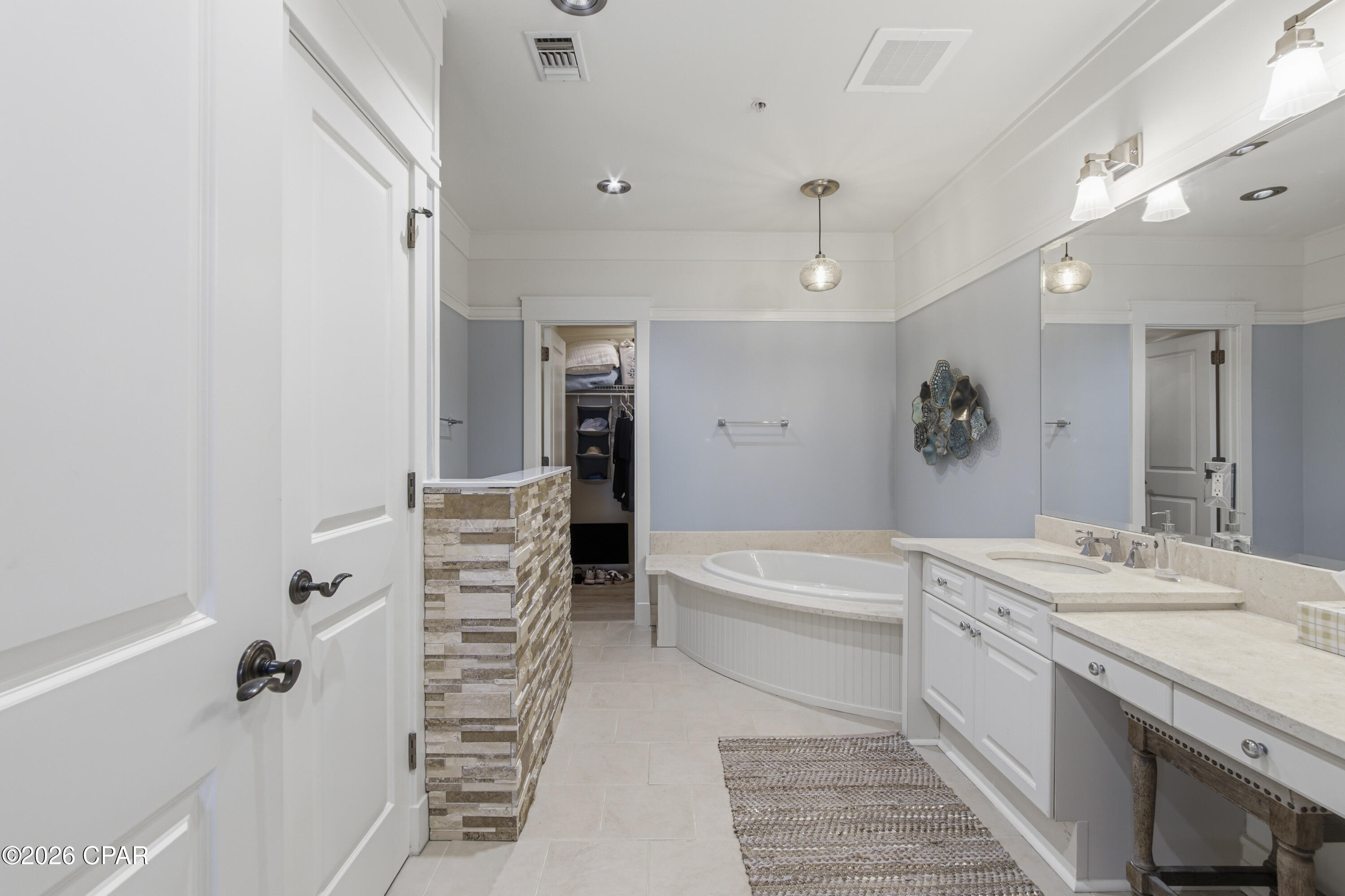 Lakeside Lodge At Prospect Pt - Residential