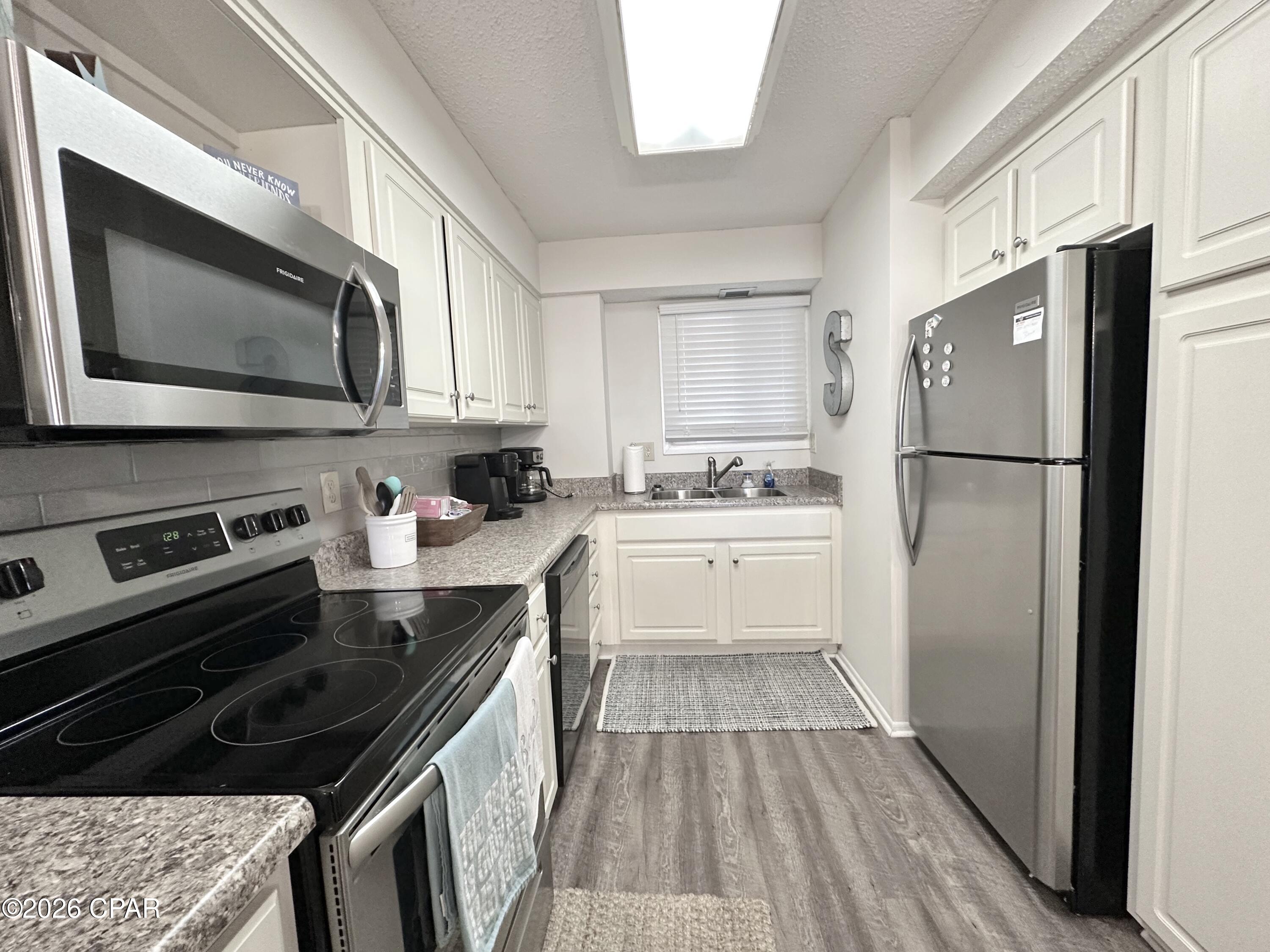Regency Towers - Residential