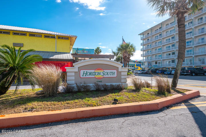 Horizon South Townhouses - Residential