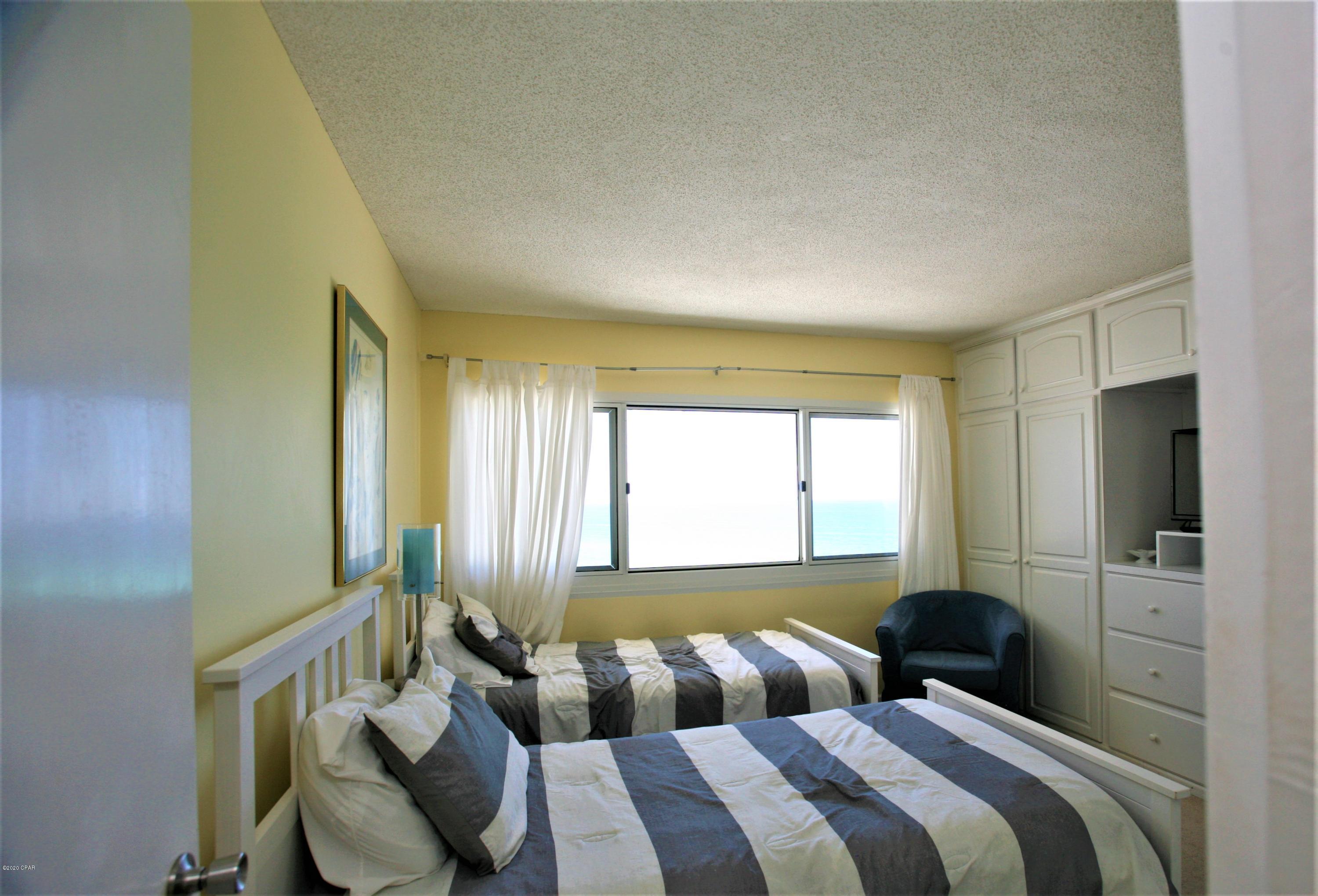 Pinnacle Port - Residential