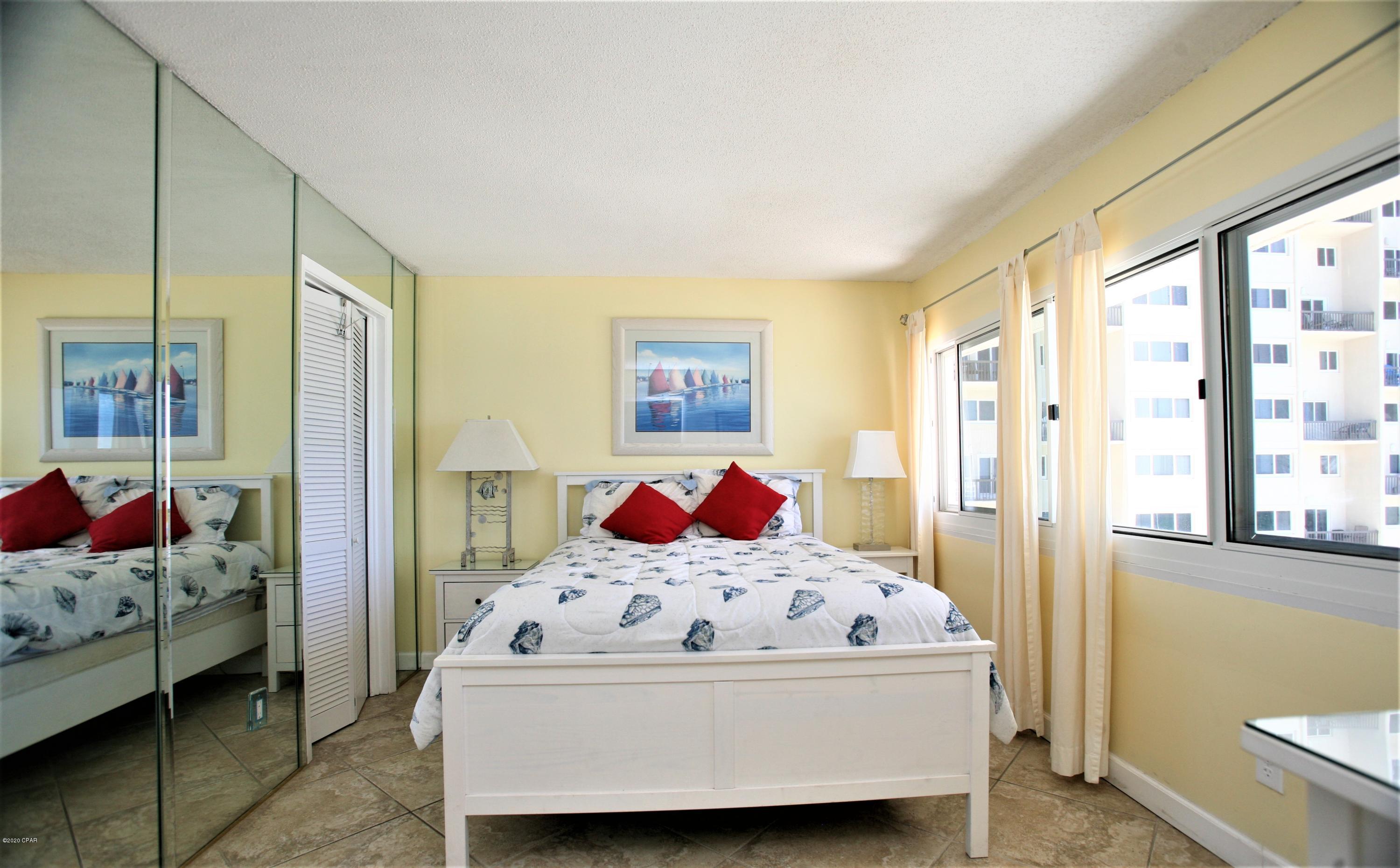Pinnacle Port - Residential