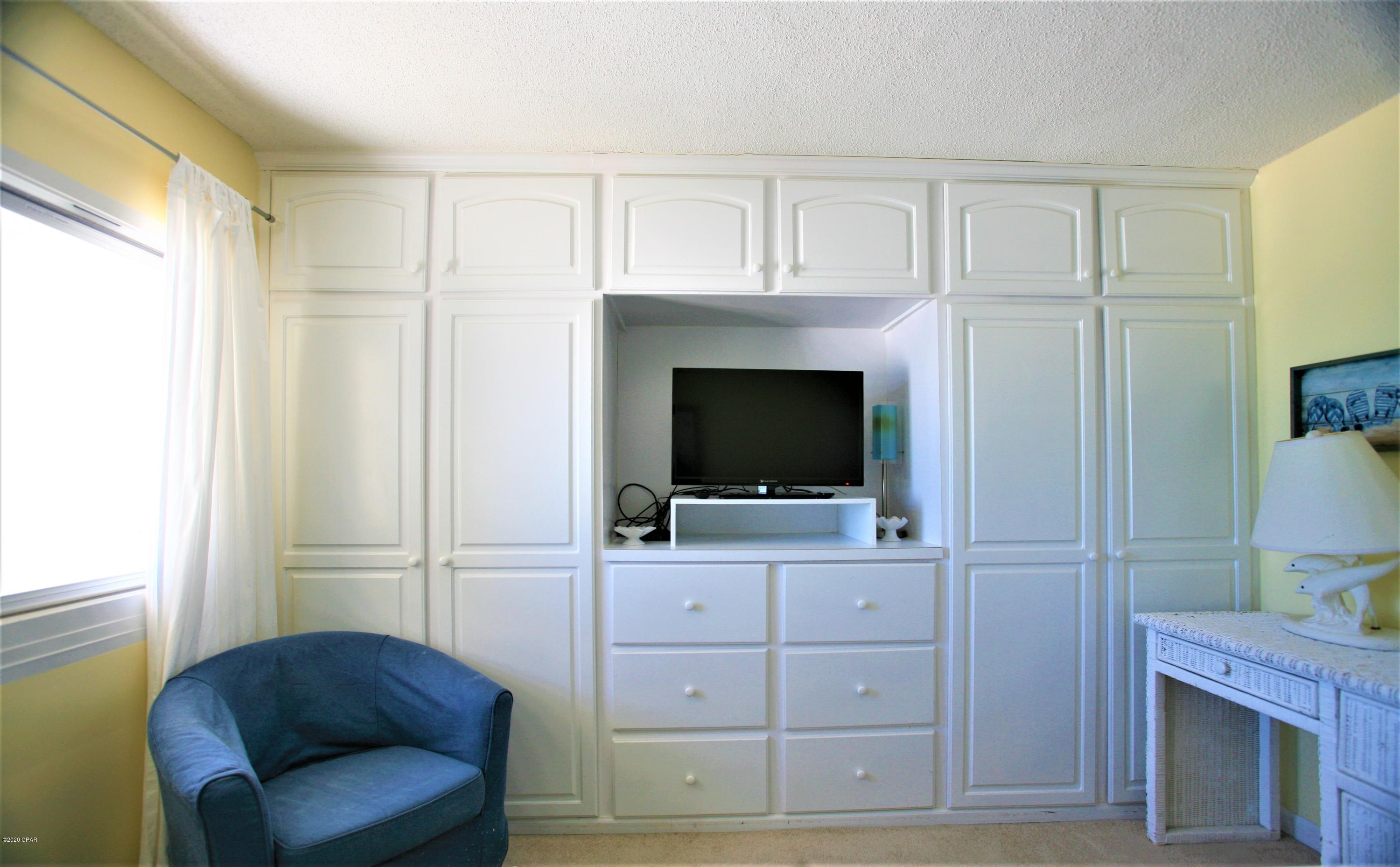 Pinnacle Port - Residential