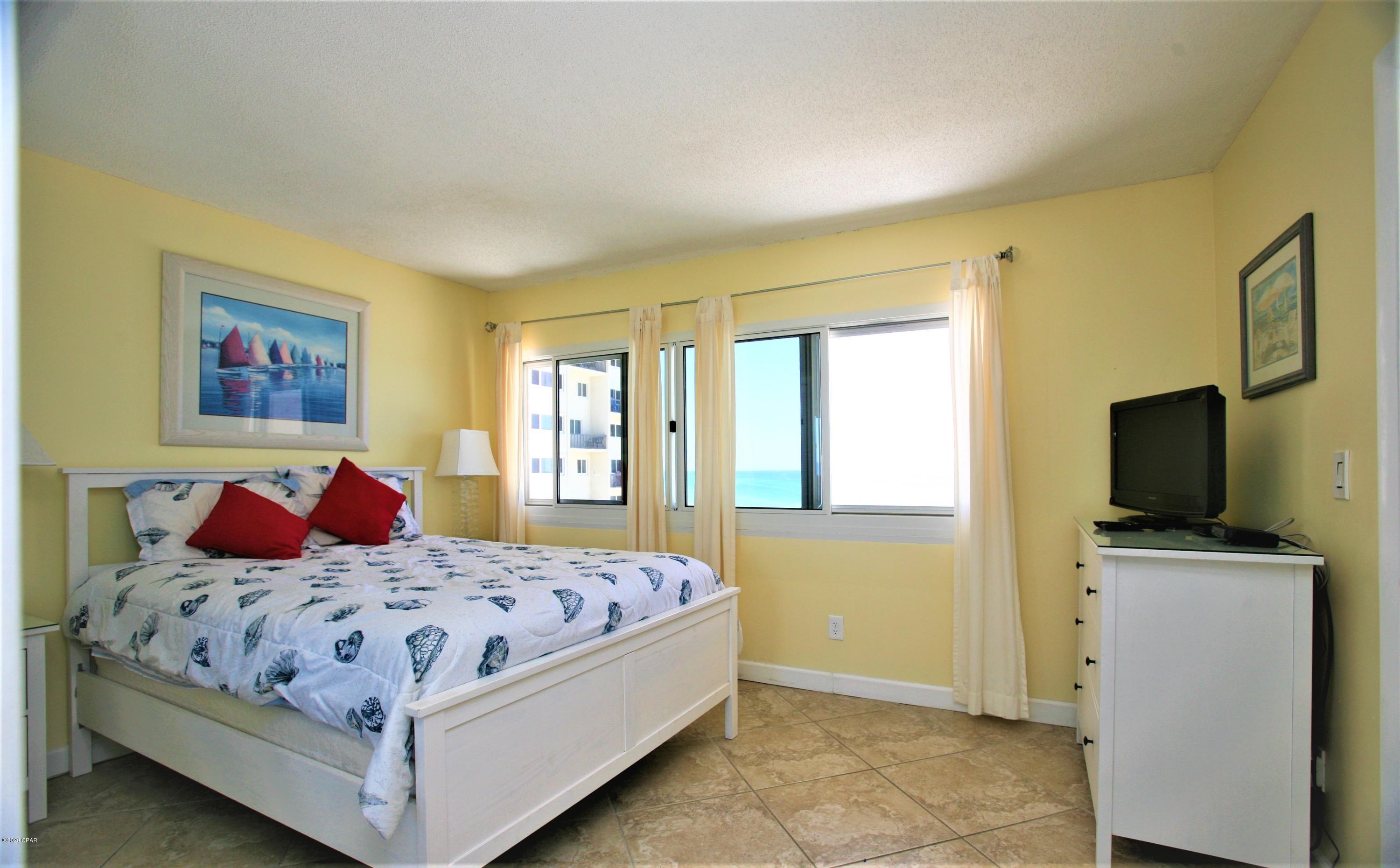 Pinnacle Port - Residential