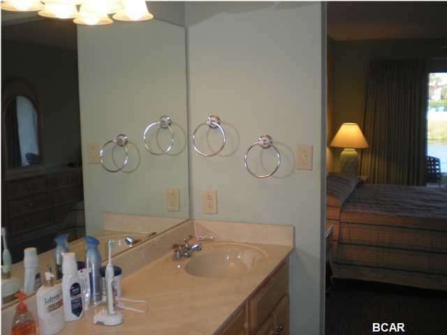 Edgewater Golf Villas IV - Residential