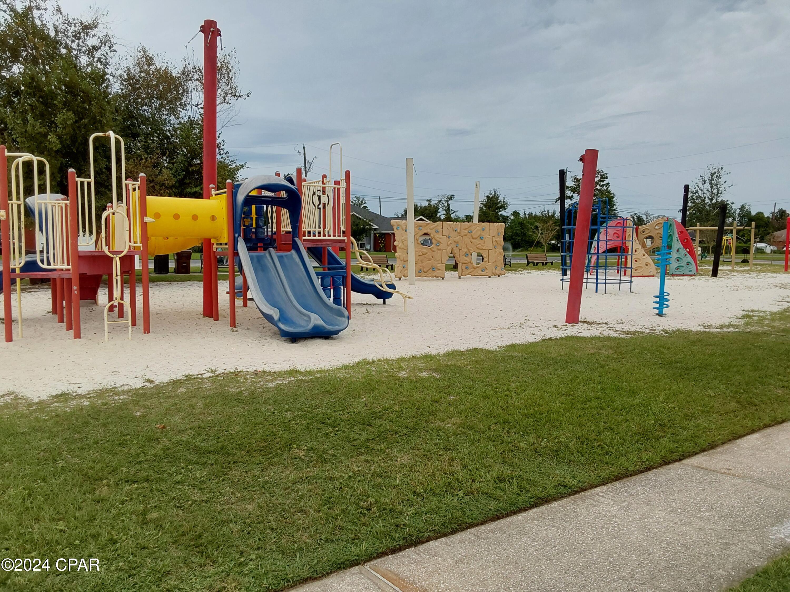 Pine Haven Estates - Residential