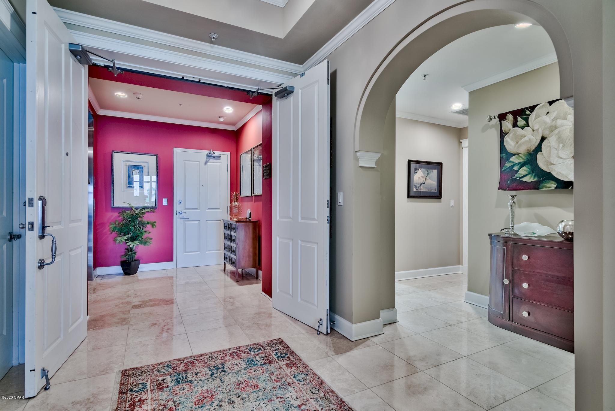 One Water Place At Kelly Plantation - Residential