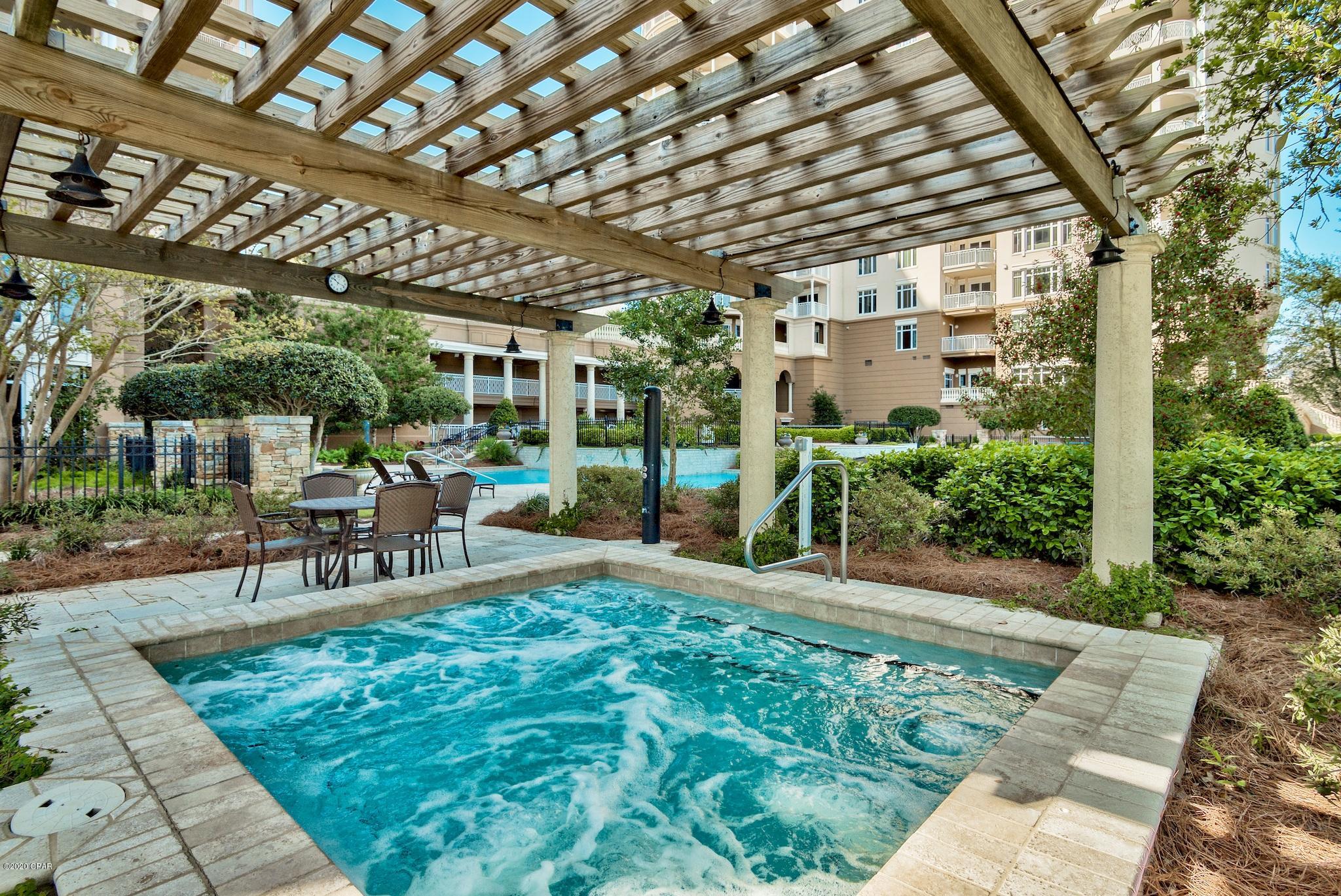 One Water Place At Kelly Plantation - Residential