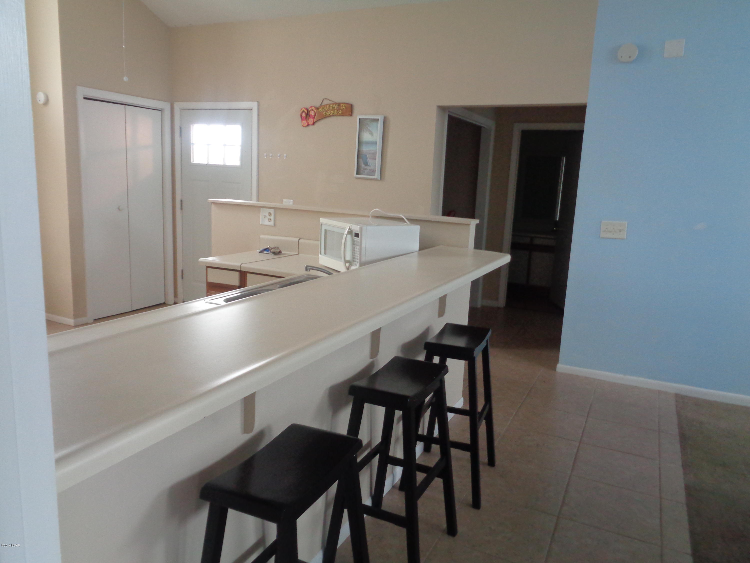 Crescent Beach Unit 1 - Residential Lease