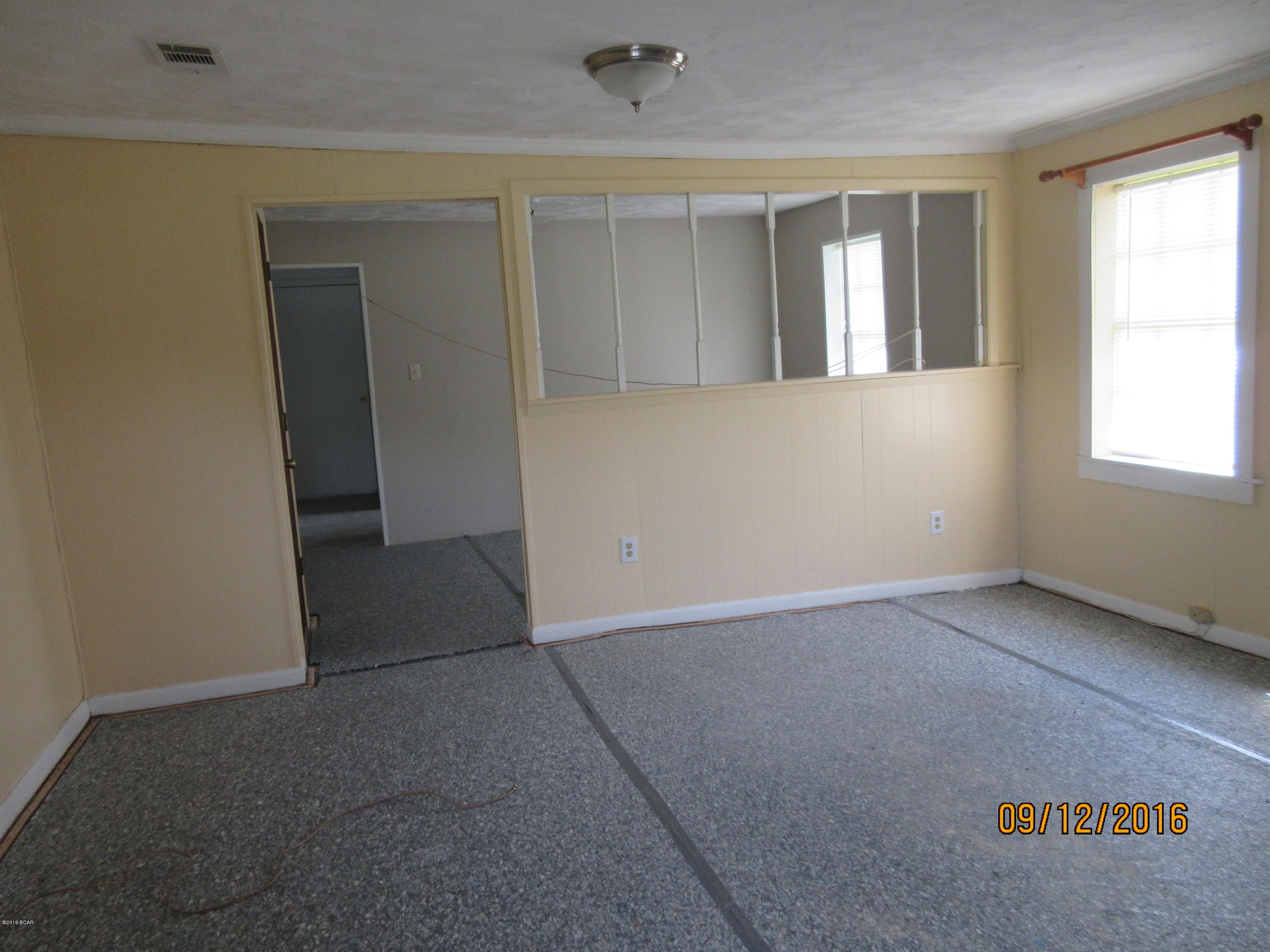 [No Recorded Subdiv] - Residential Lease
