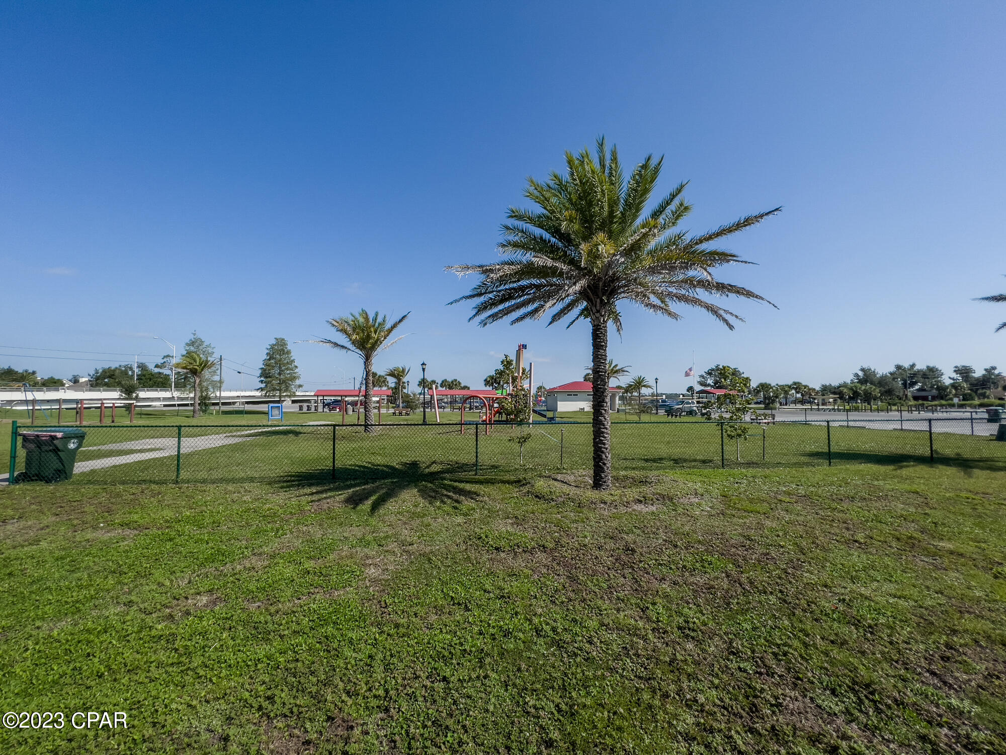 Bay Park Manor - Residential