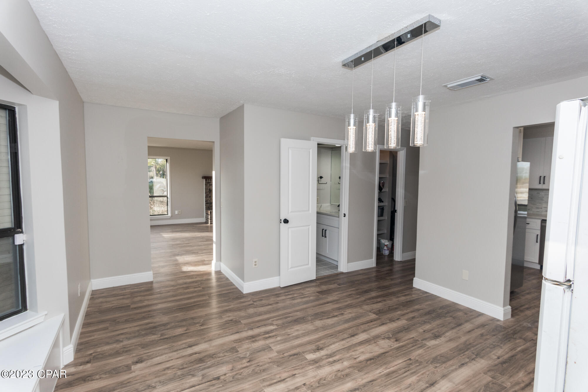 Bay Park Manor - Residential