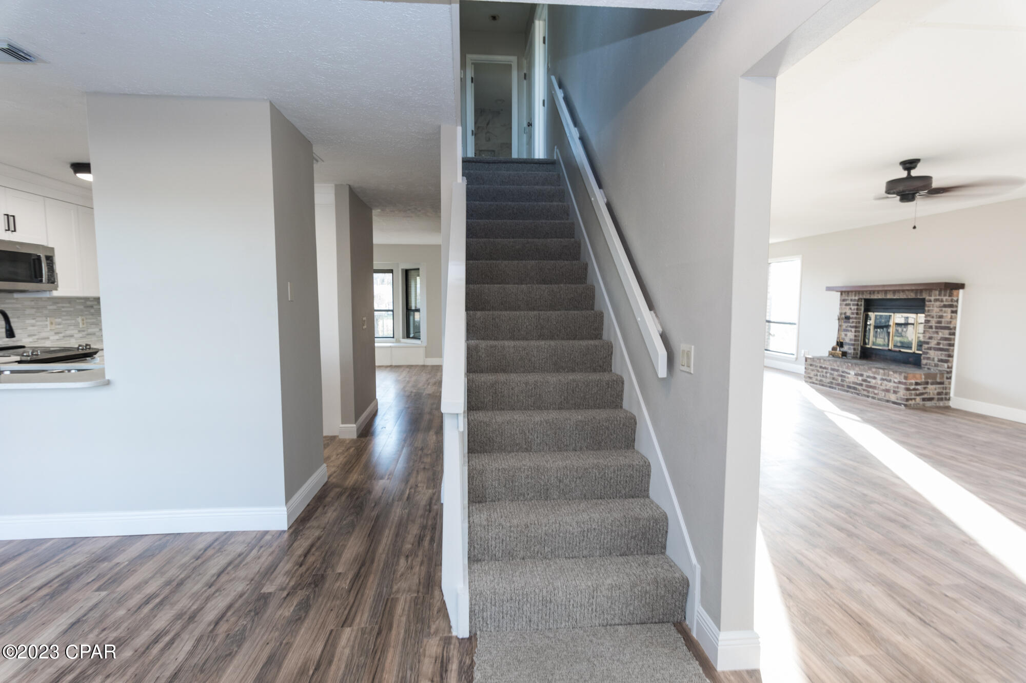 Bay Park Manor - Residential