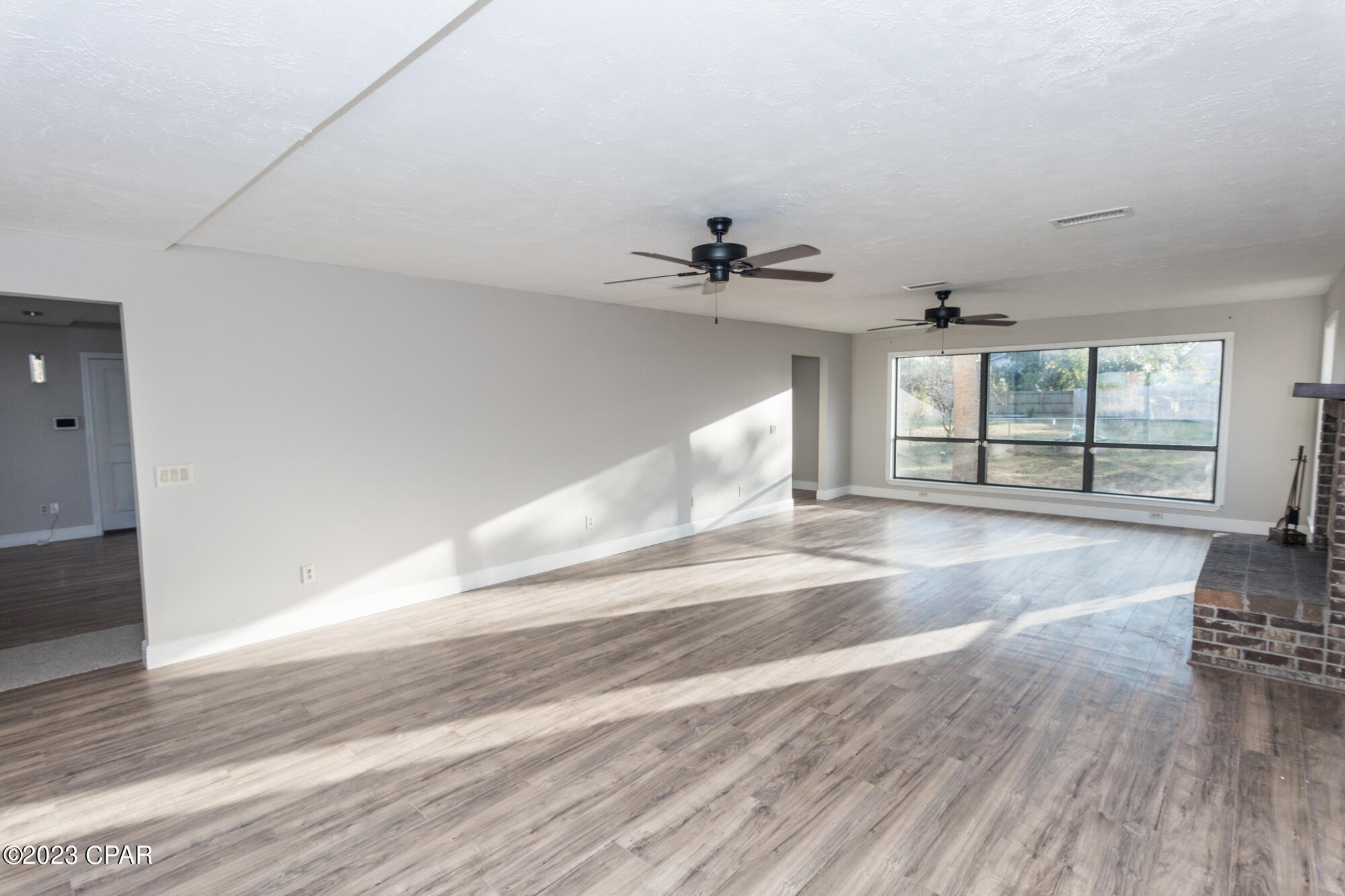 Bay Park Manor - Residential