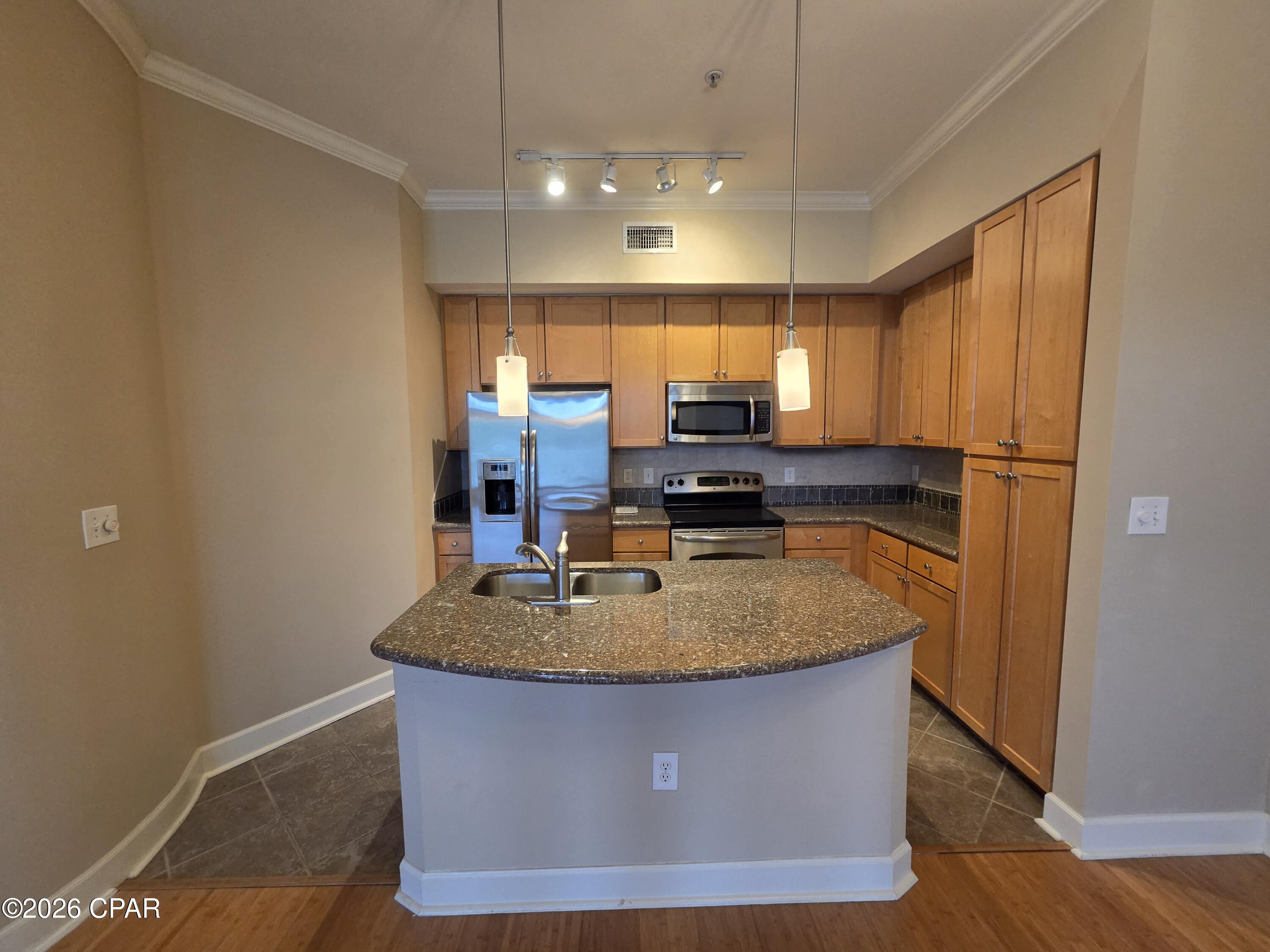 Island Reserve - Residential Lease