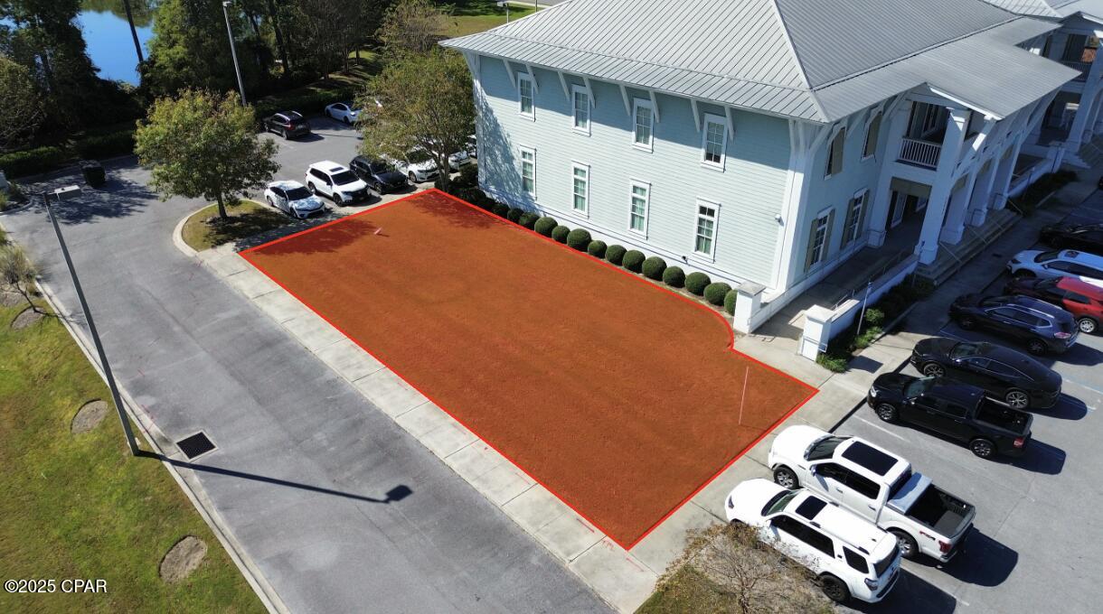 2,500sf pad site for sale adjacent to two Class A Medical Office Building. With road frontage on Panama City Beach Pkwy (52,000 AADT).