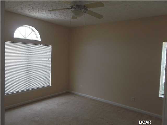 Palm Cove Phase II - Residential Lease
