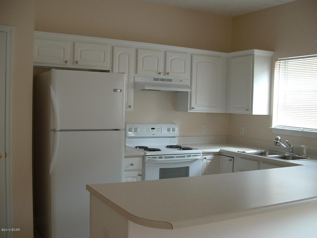 Palm Cove Phase II - Residential Lease