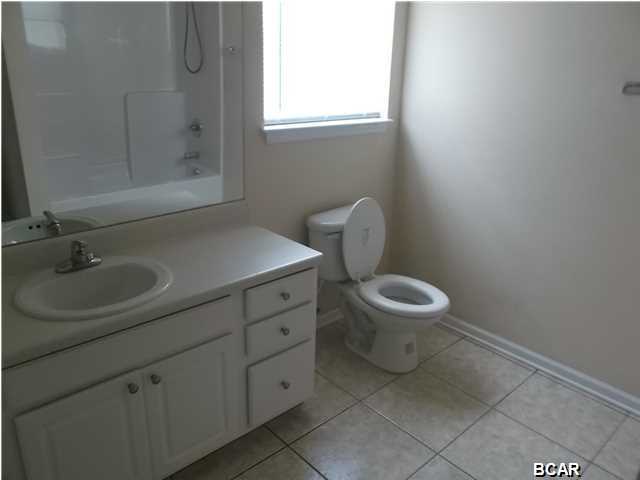 Palm Cove Phase II - Residential Lease