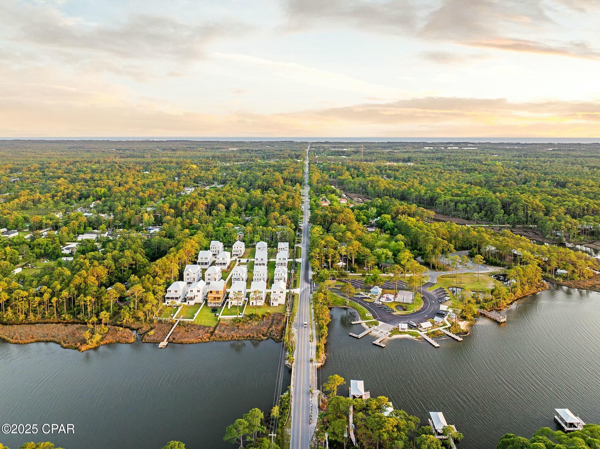 Cessna Landing - Residential