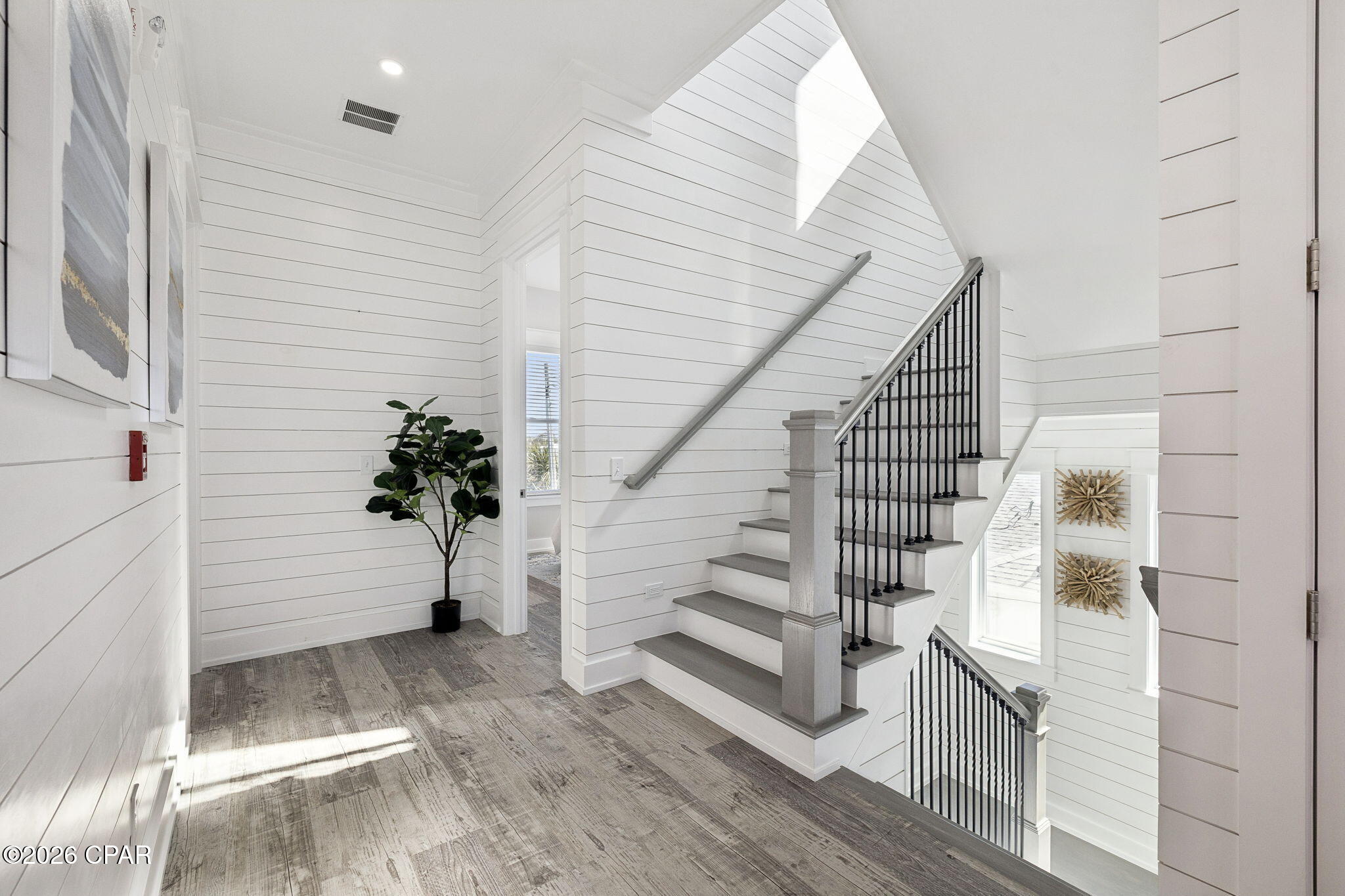 Lullwater Beach - Residential