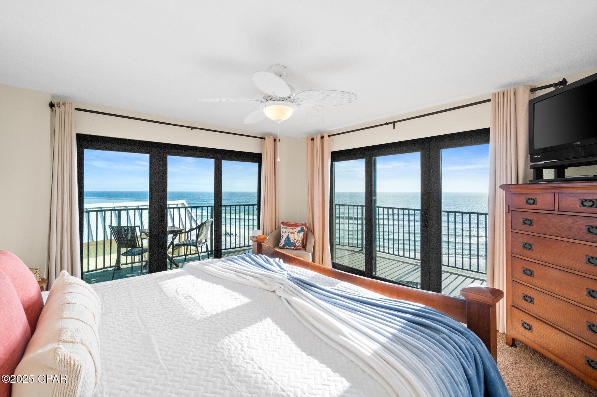 The Commodore - Residential