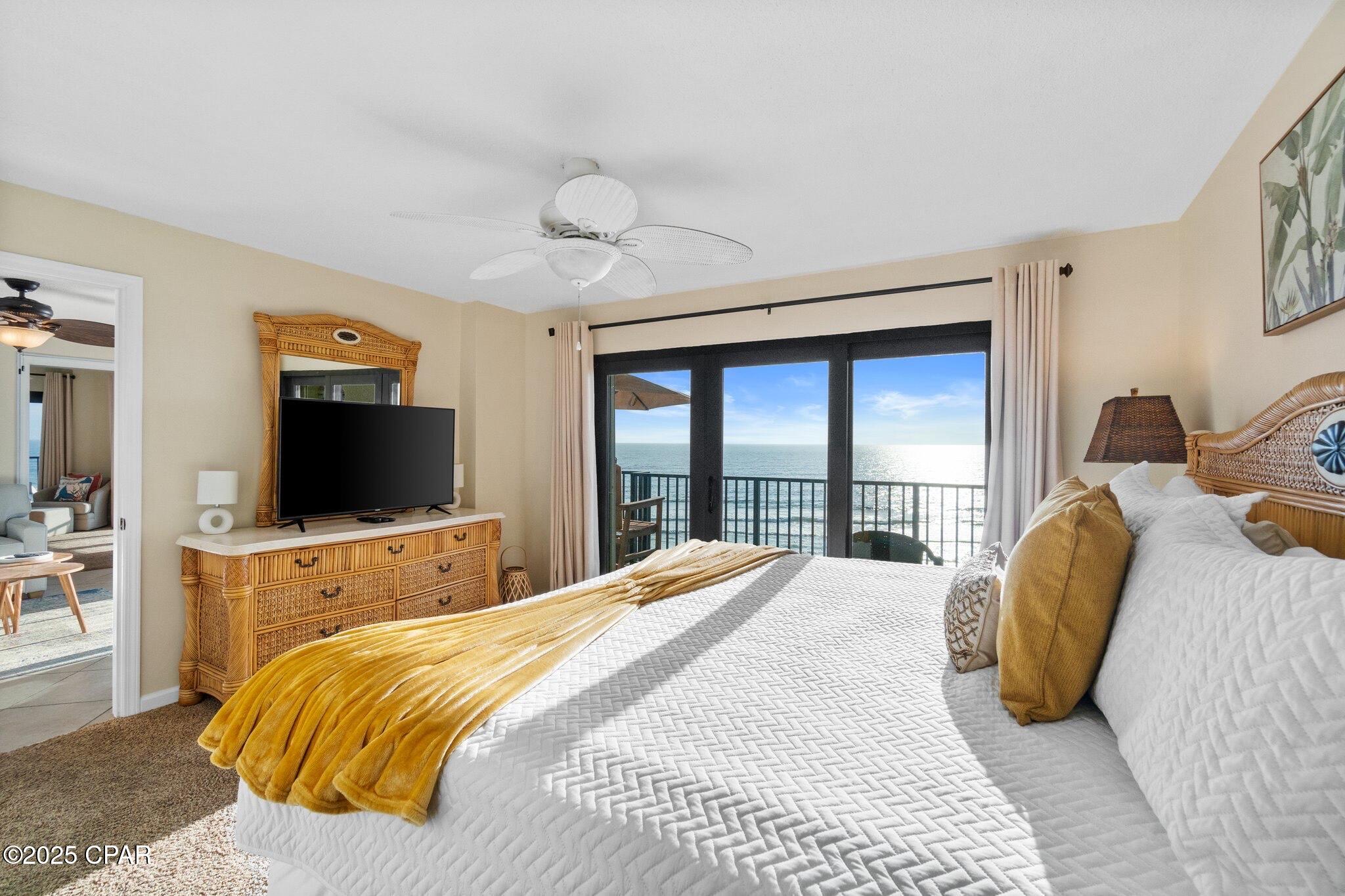 The Commodore - Residential