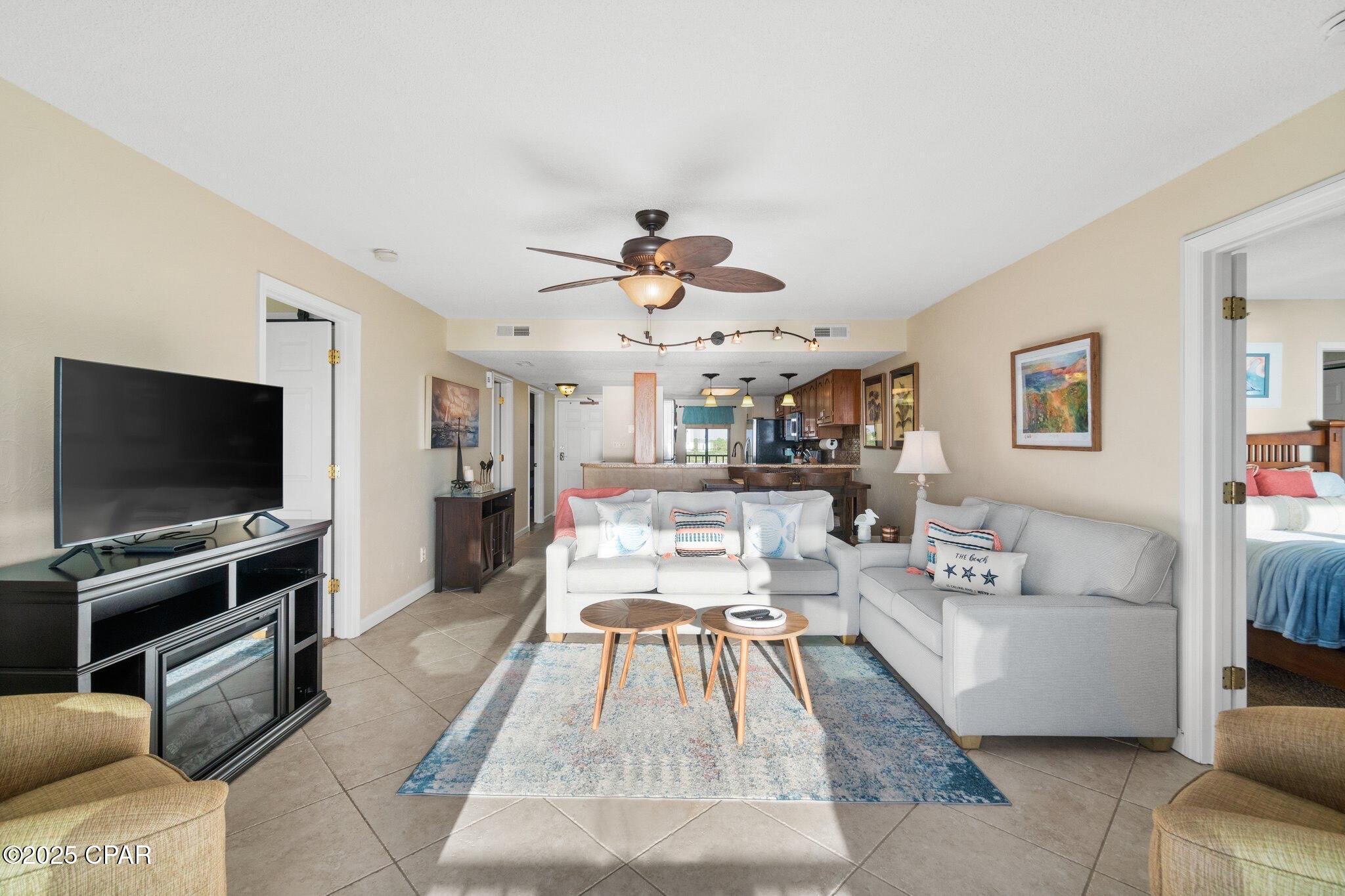 The Commodore - Residential