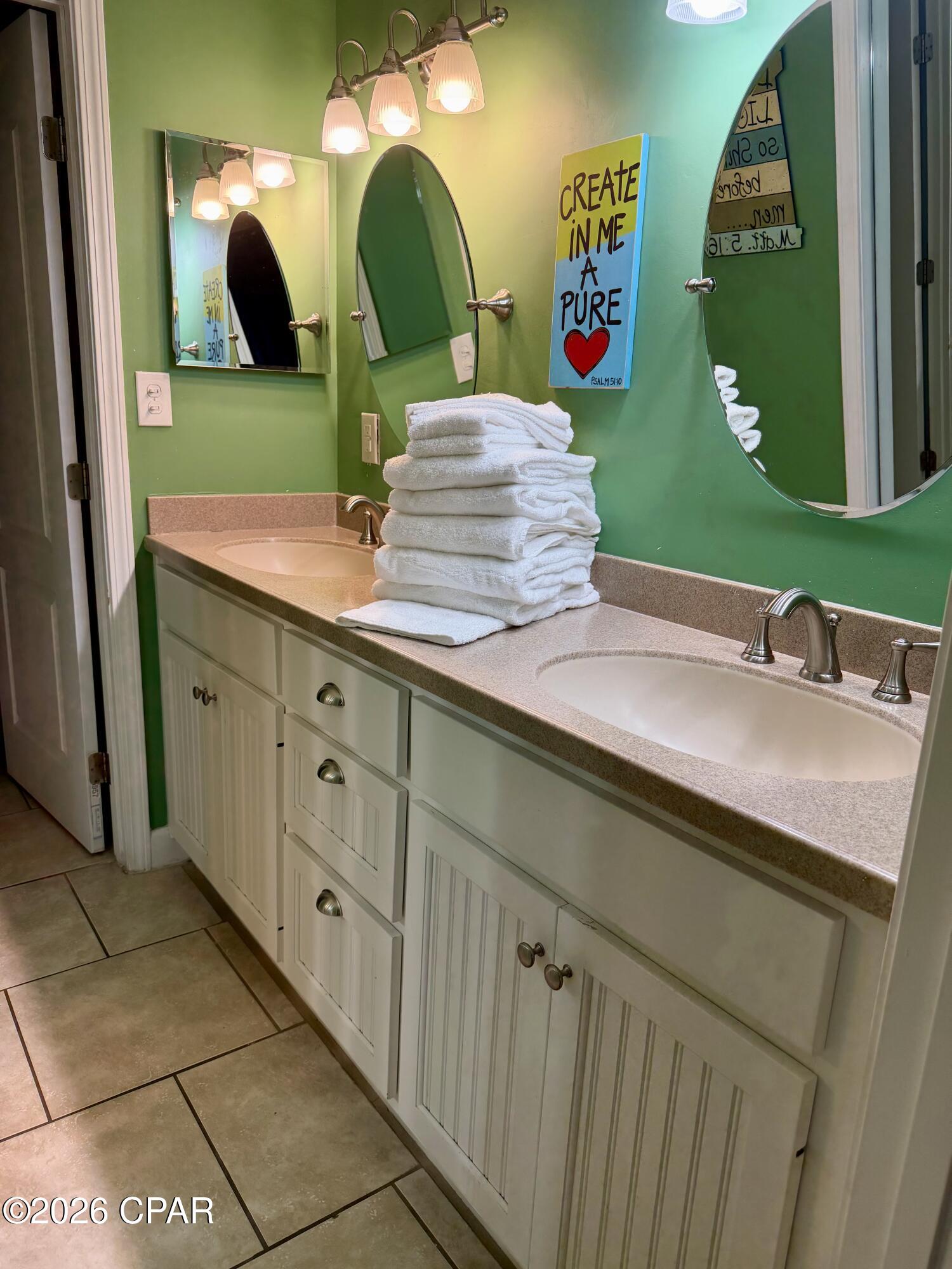 Edgewater Golf Villas III-A - Residential