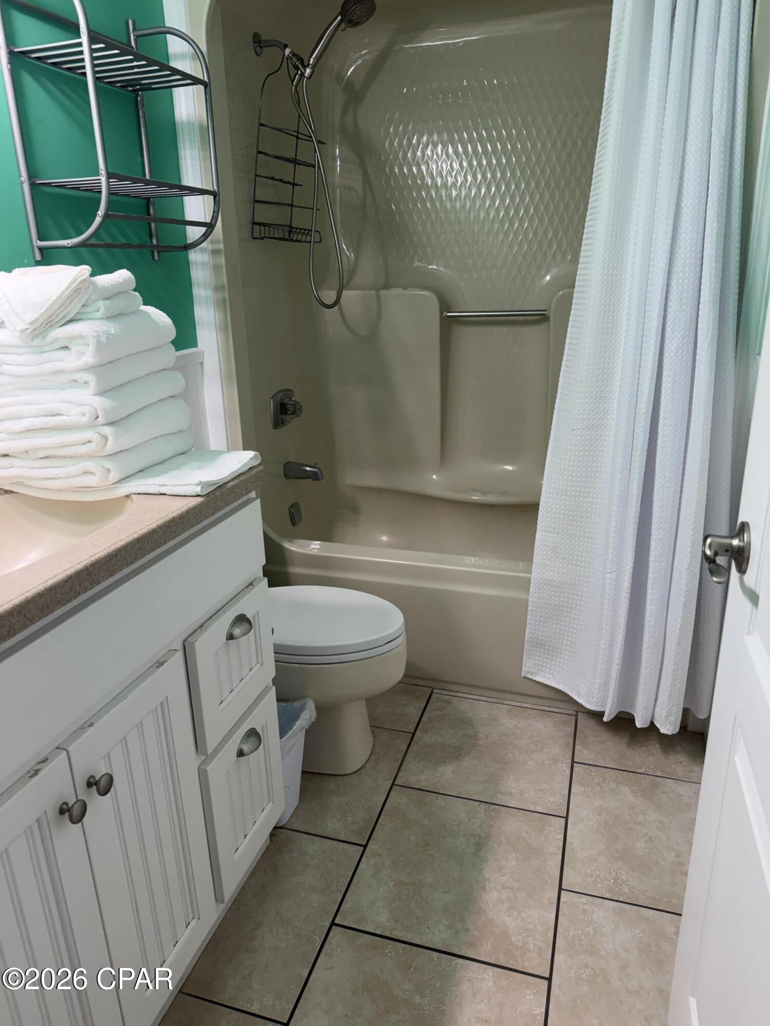 Edgewater Golf Villas III-A - Residential