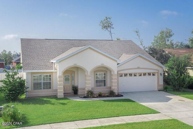 Hammocks Phase I-Lynn Haven POOL HOME!

4 bedrooms, split bedroom plan, 2 baths, 2 car garage, inground salt water pool and enclosed screen patio. Pool service included. This home features a great room, bonus room, breakfast room, dining area, kitchen breakfast bar, stainless appliances, laundry room with W/D hookups, split bedroom floor plan with master bathroom double vanity, garden tub, stand alone shower, 2 walk in closets privacy fenced backyard and sprinkler meter and pool on same meter as the house.  Privacy fenced backyard. Community pool and sidewalks!  Pet Negotiable with owner approval  $50.00 Pet Fee, $250.00 Pet Deposit and $25 per month pet rent. Tenant occupied until 6/7/2026.