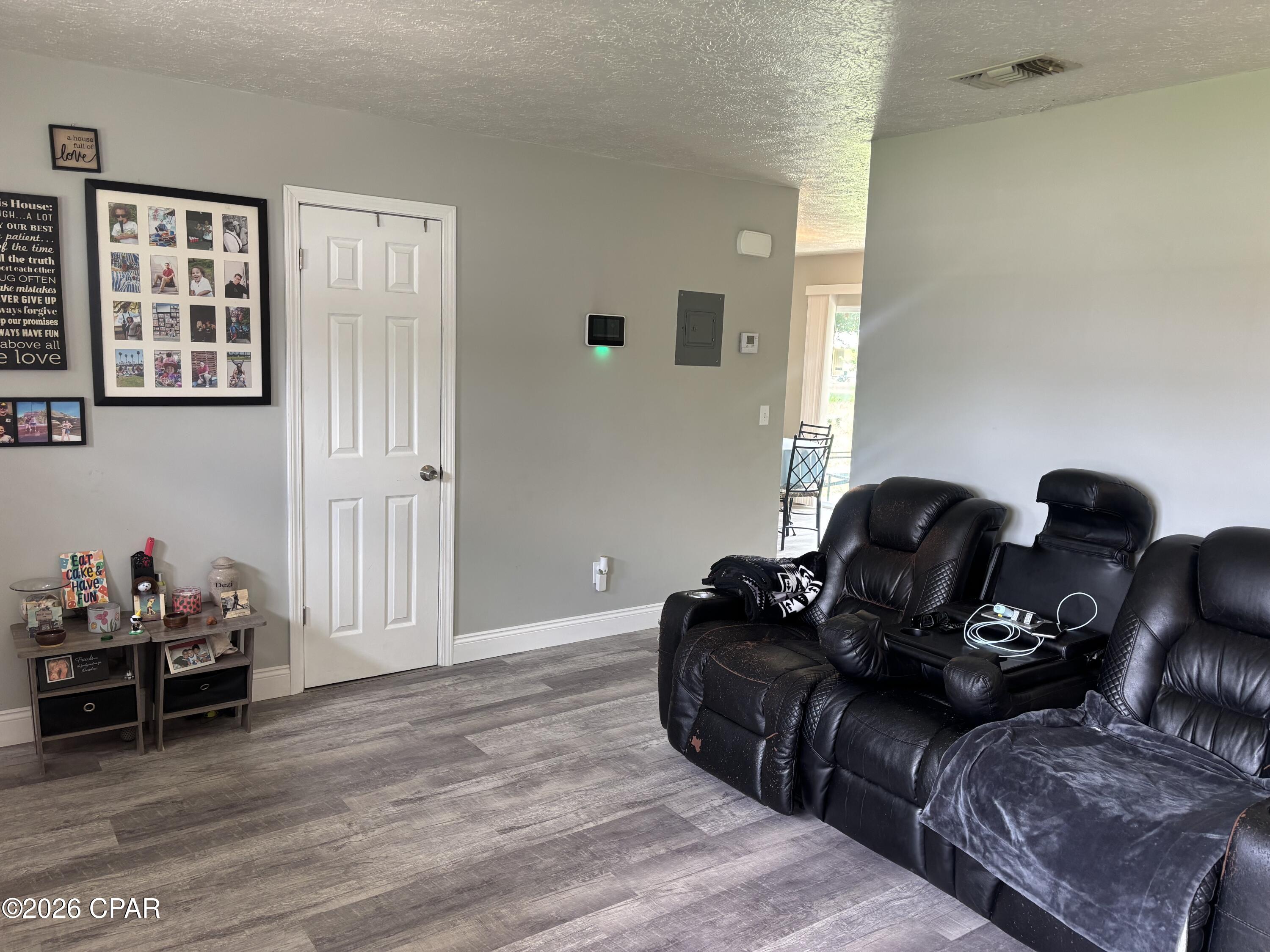 Belaire Estates U-4 - Residential