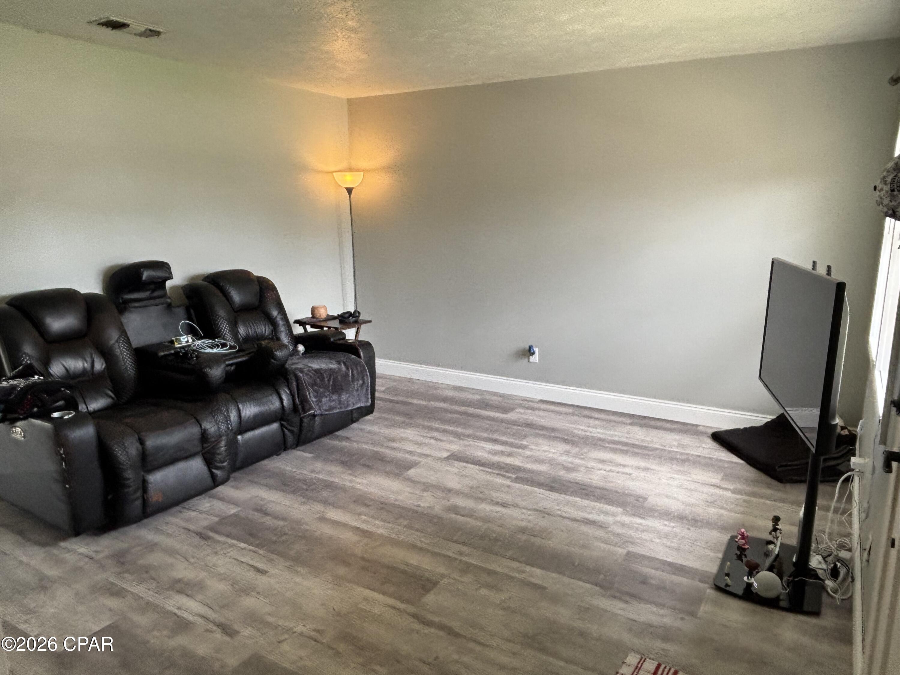 Belaire Estates U-4 - Residential