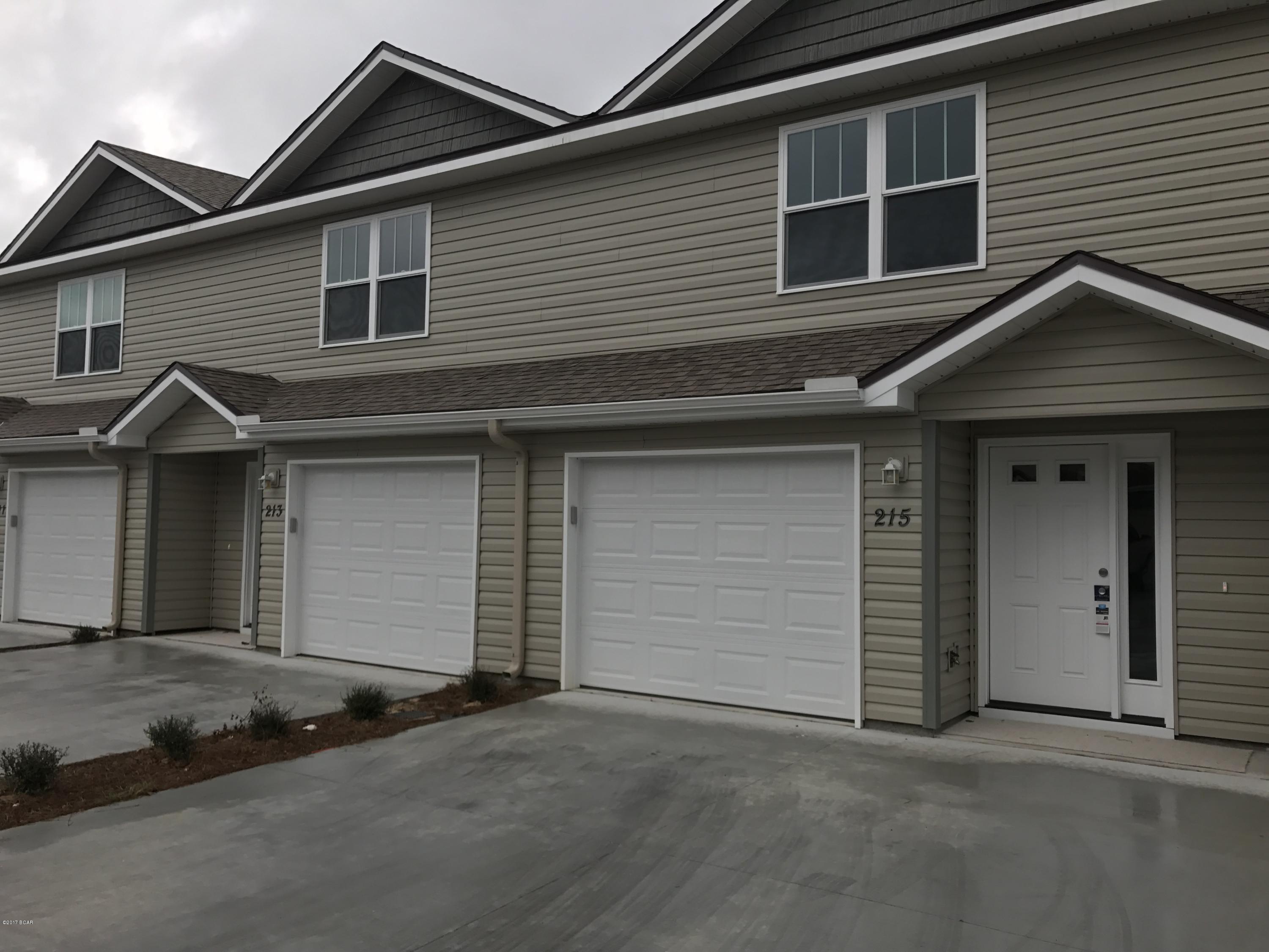 New Construction:  These are brand new 3 bedroom, 2.5 bath townhomes in the Callaway area located in Callaway Chase.  These units feature tile floors downstairs, carpet in the bedrooms, open kitchen/dining/living area, 1/2 bath downstairs, and a 1 car garage. Owner is offering 1/2 off of the 1st month's rent with an approved application and 12 month lease term.