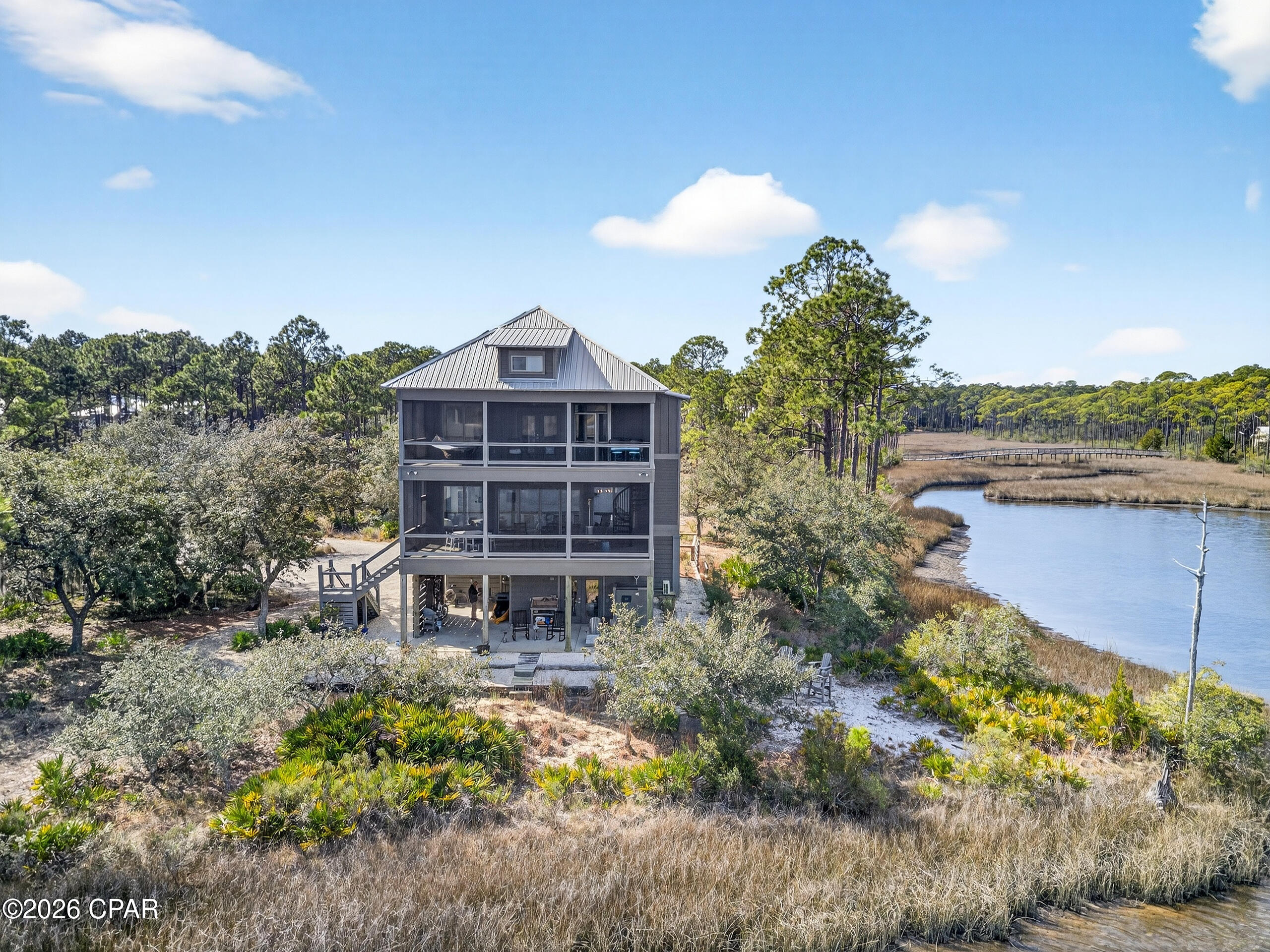 Rivercamps On Crooked Creek - Residential