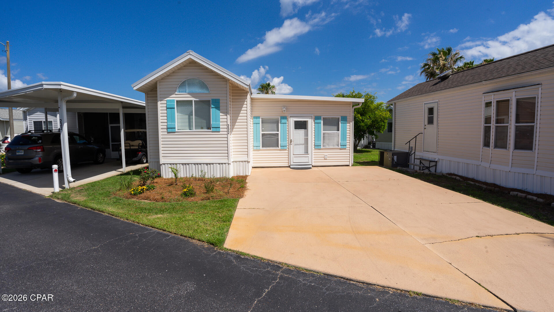 Emerald Pointe Resort - Residential