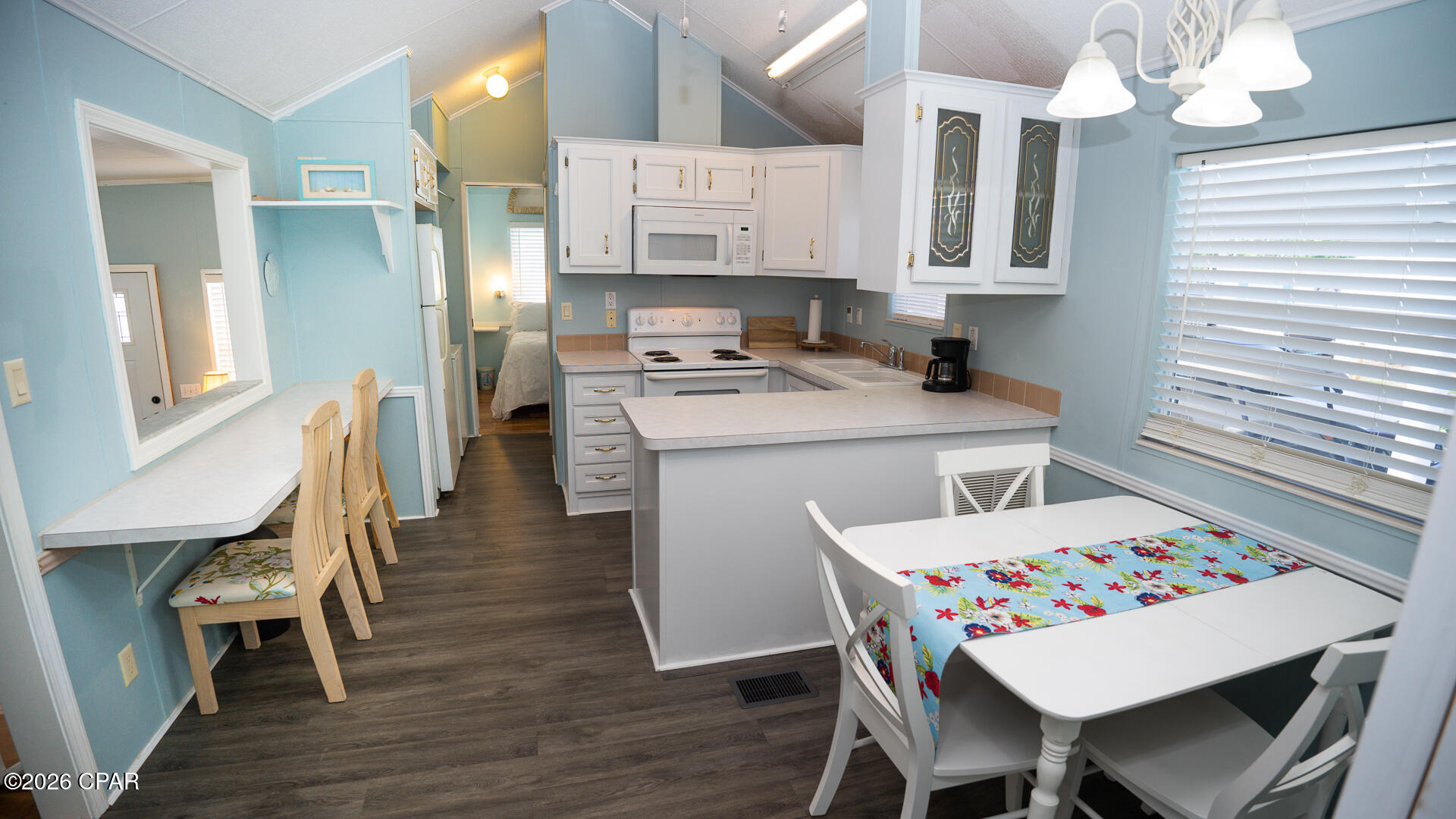 Emerald Pointe Resort - Residential