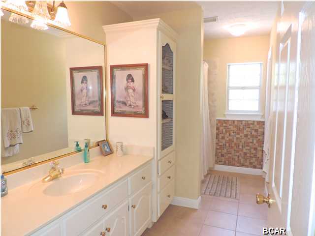 Kings Point Unit 5 - Residential