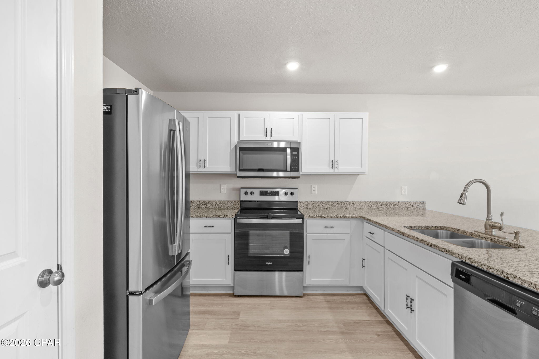 [No Recorded Subdiv] - Residential Lease