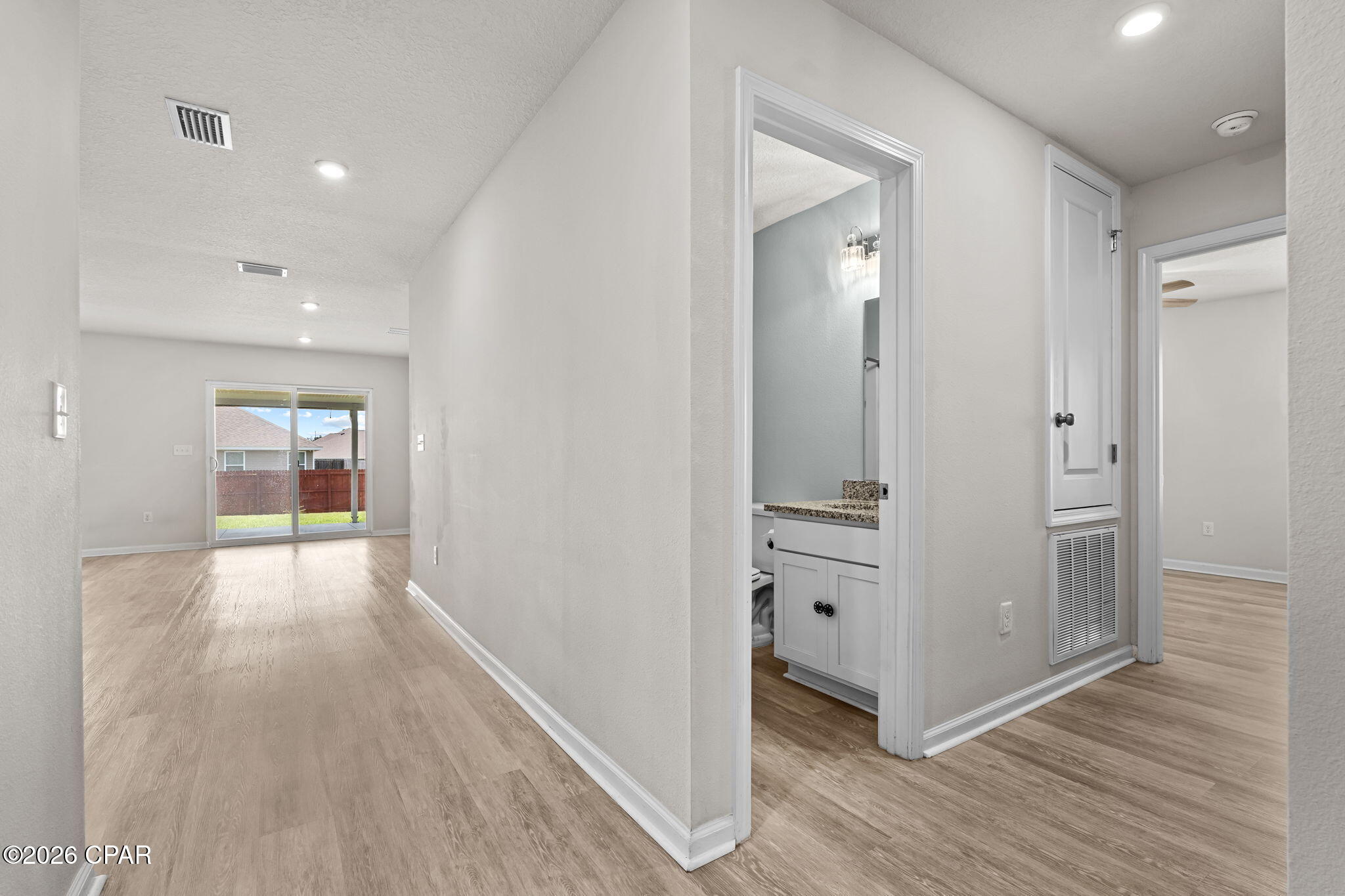 [No Recorded Subdiv] - Residential Lease